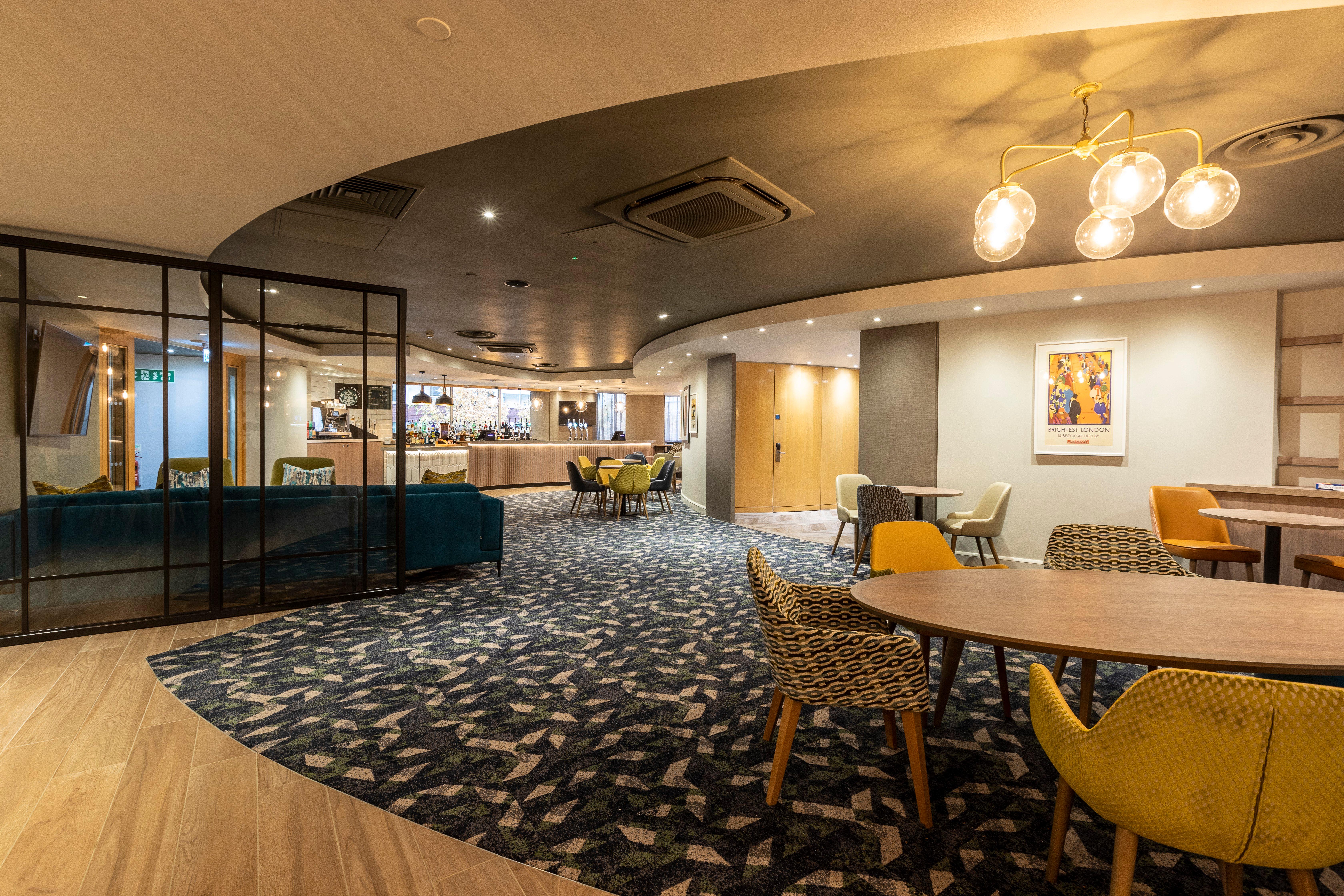 Галерея изображений Holiday Inn London Regents Park