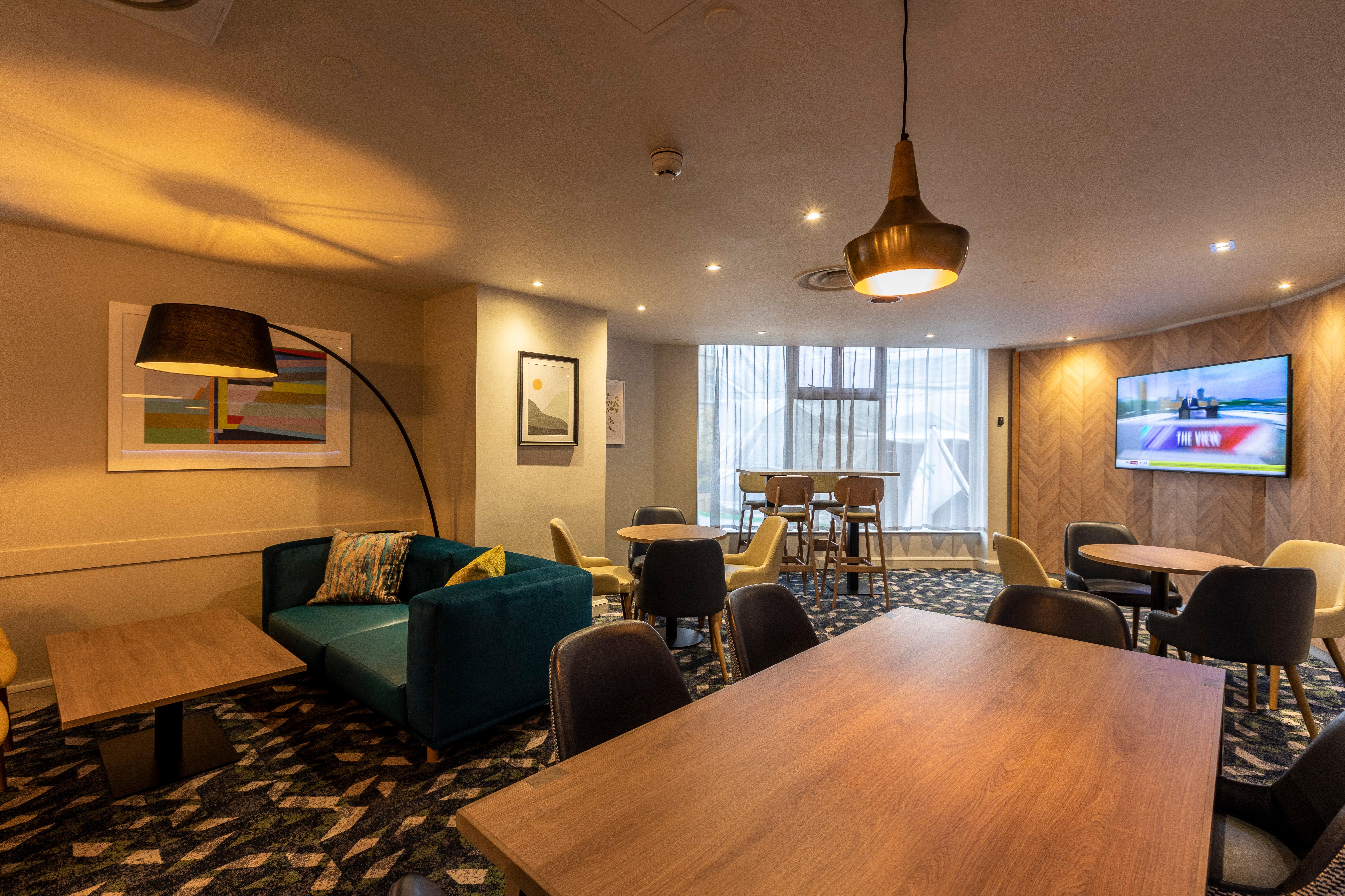 Галерея изображений Holiday Inn London Regents Park