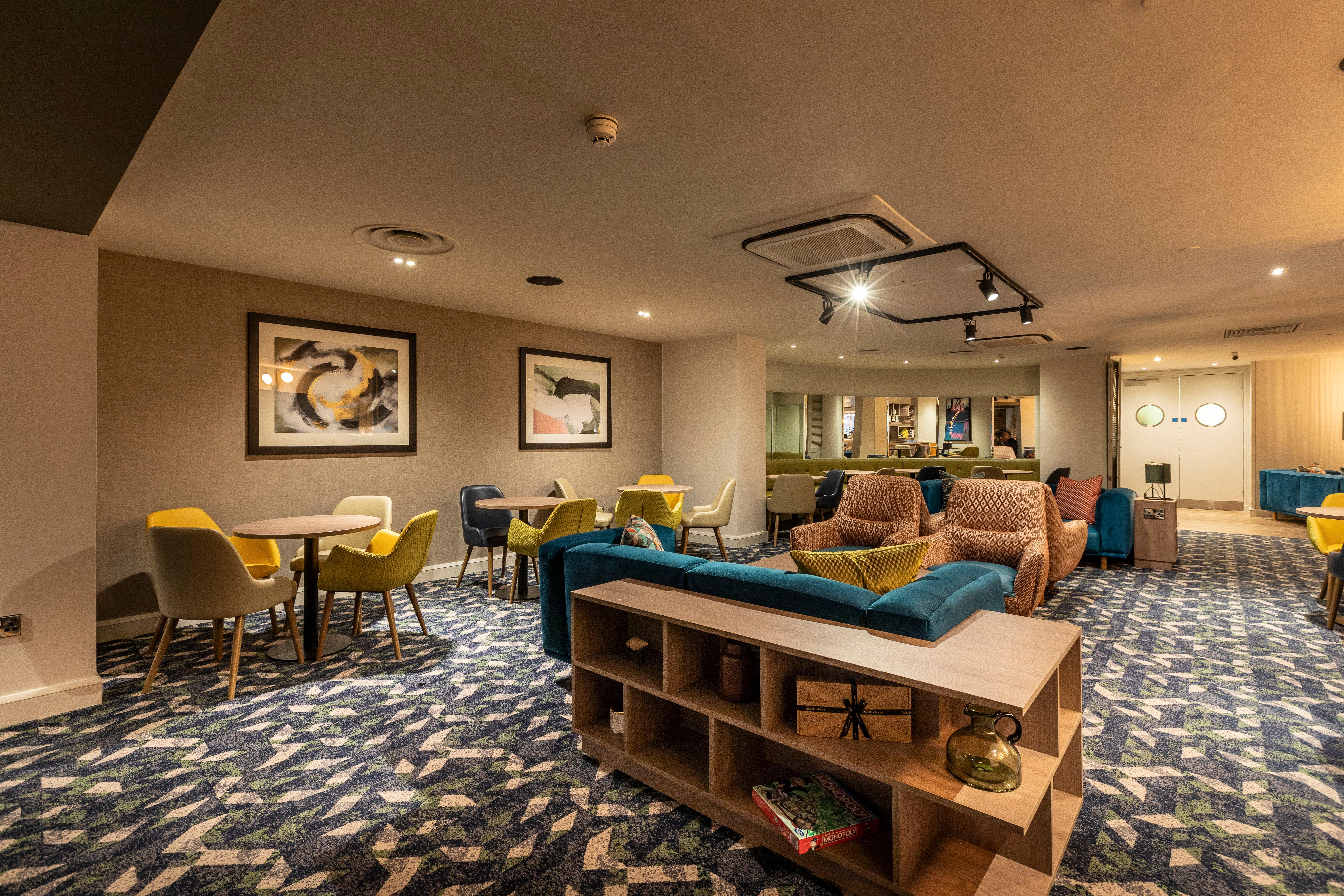 Галерея изображений Holiday Inn London Regents Park