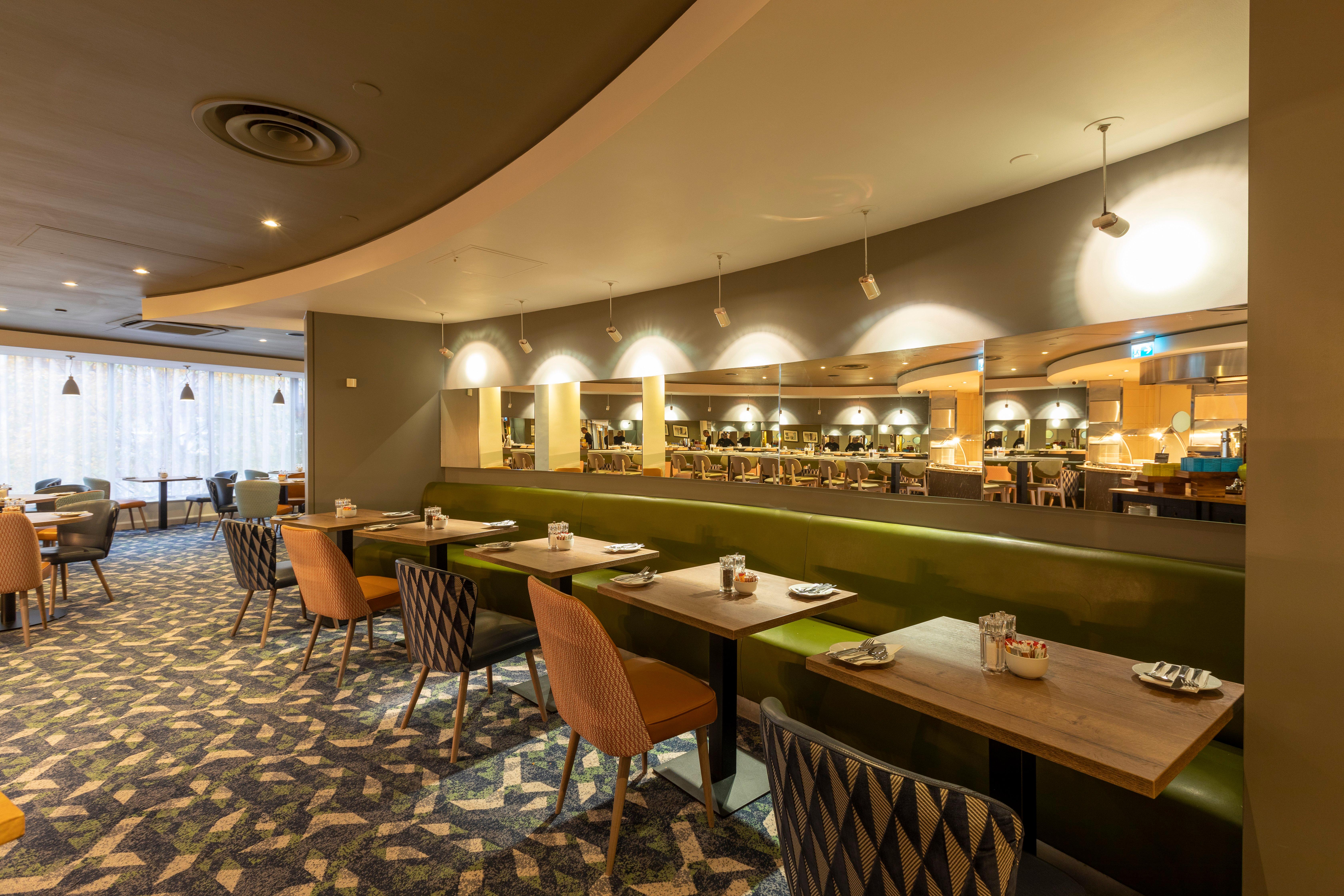 Gallery image of Holiday Inn London Regents Park