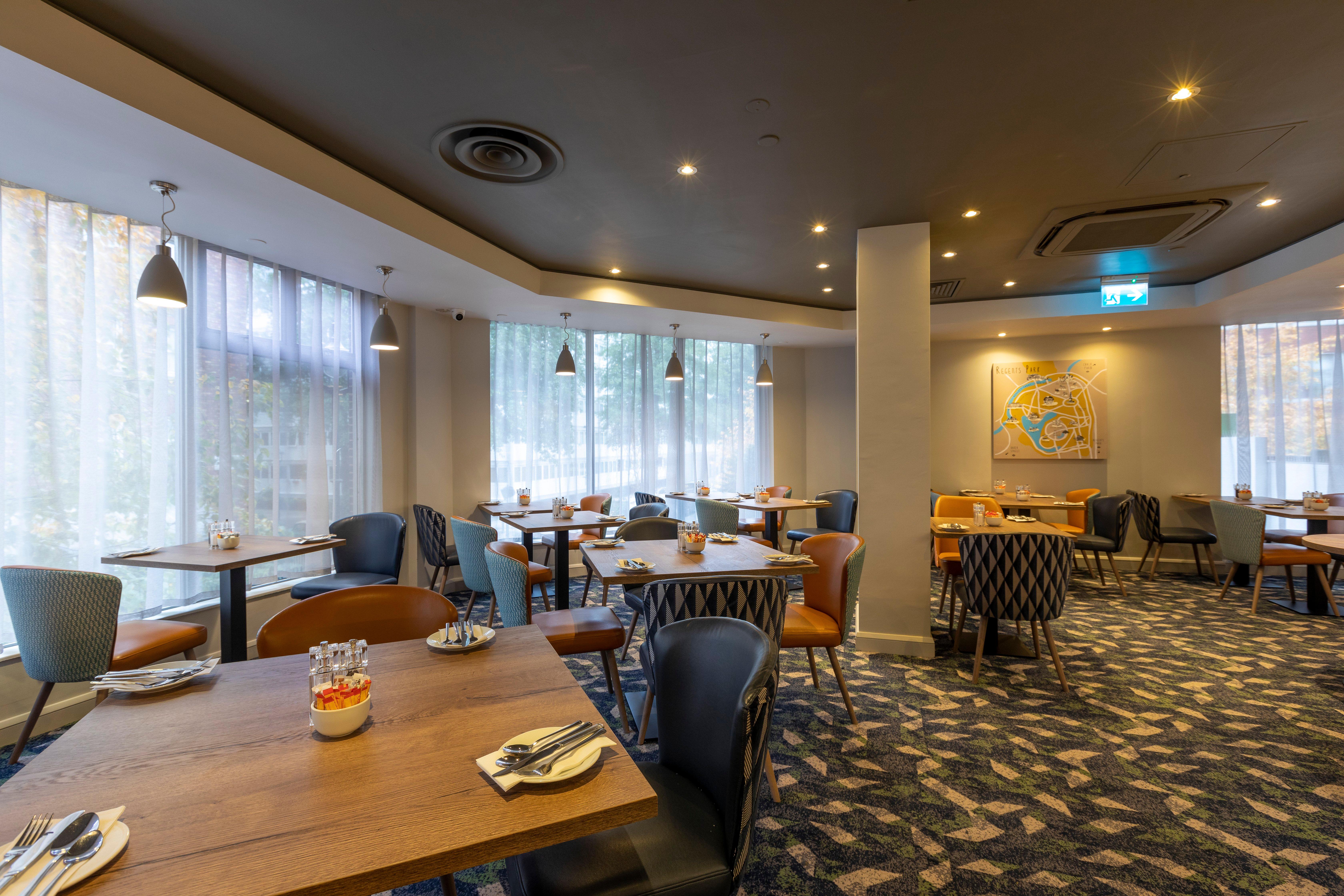 Галерея изображений Holiday Inn London Regents Park