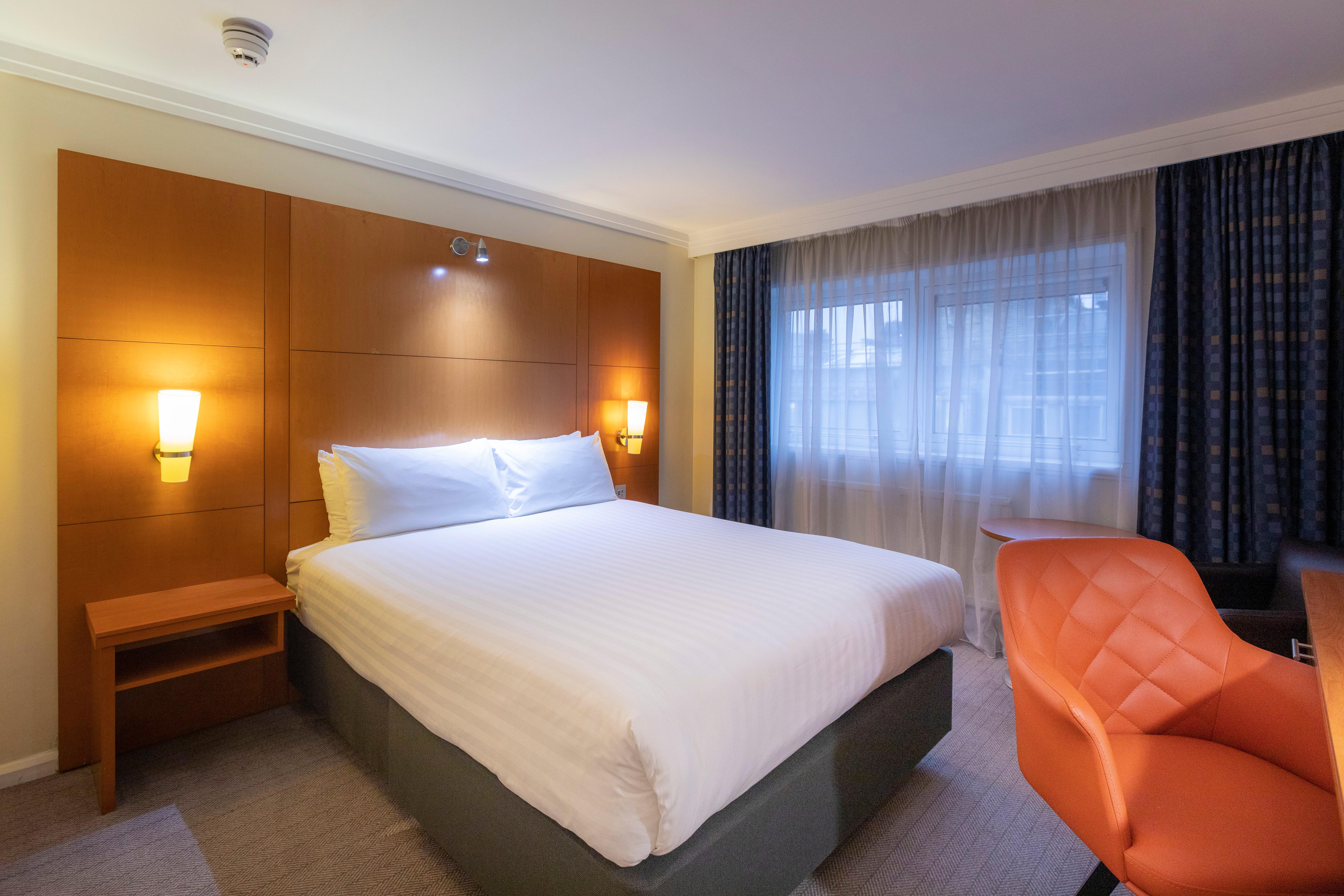 Галерея изображений Holiday Inn London Regents Park