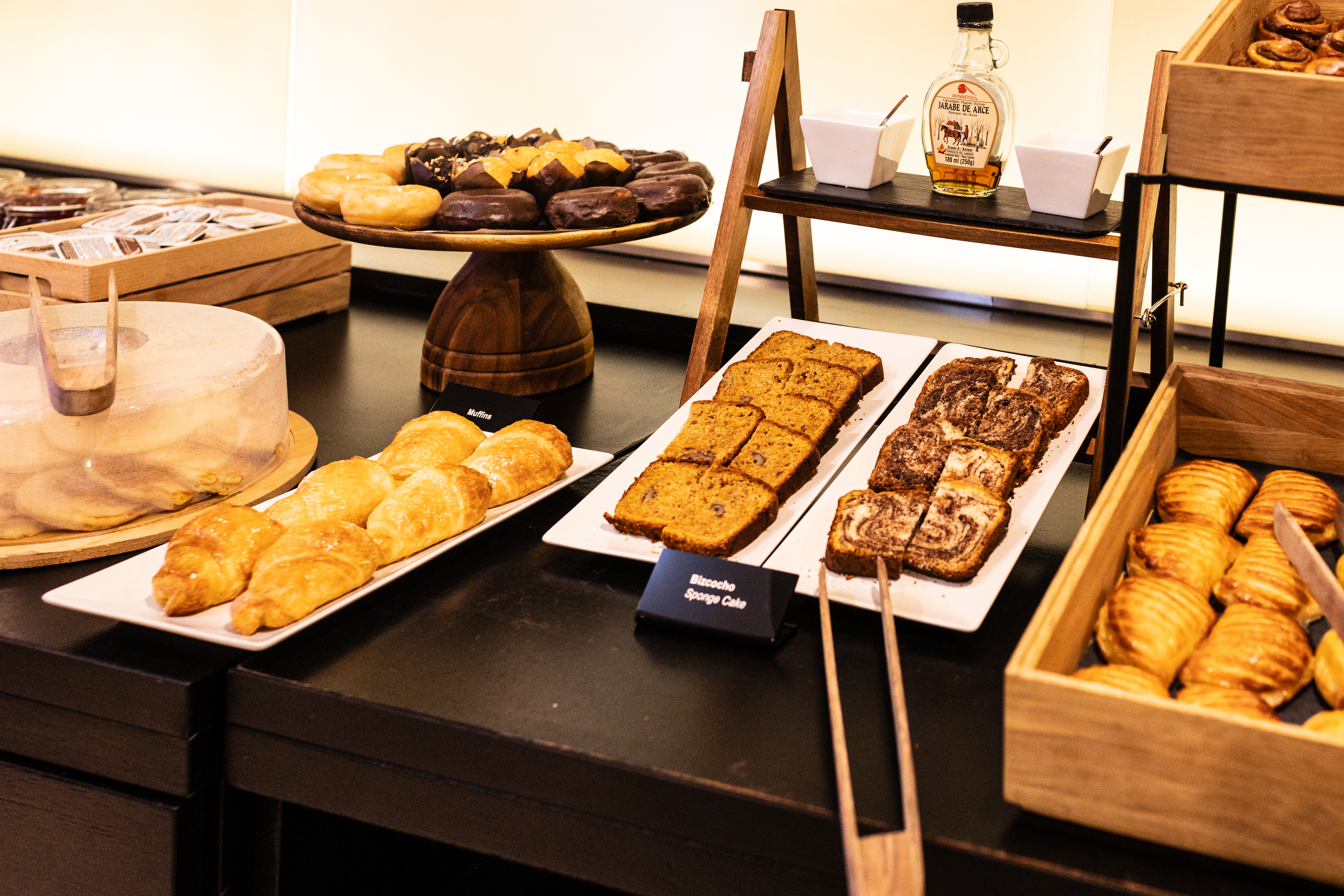 Acevi Villarroel - фото