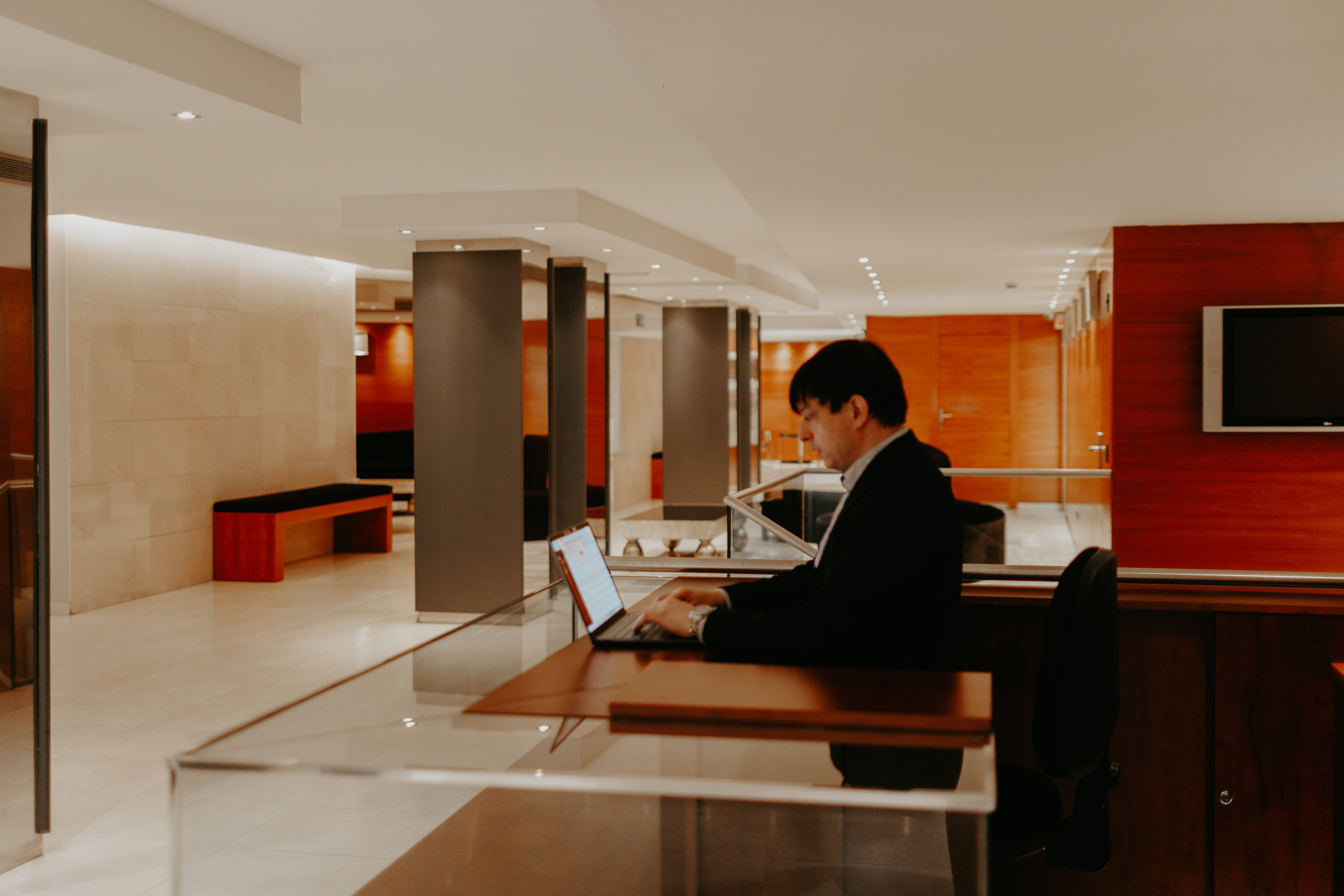 Acevi Villarroel - фото