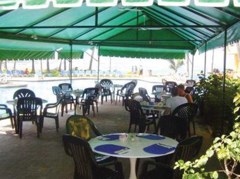 Los Tules Resort