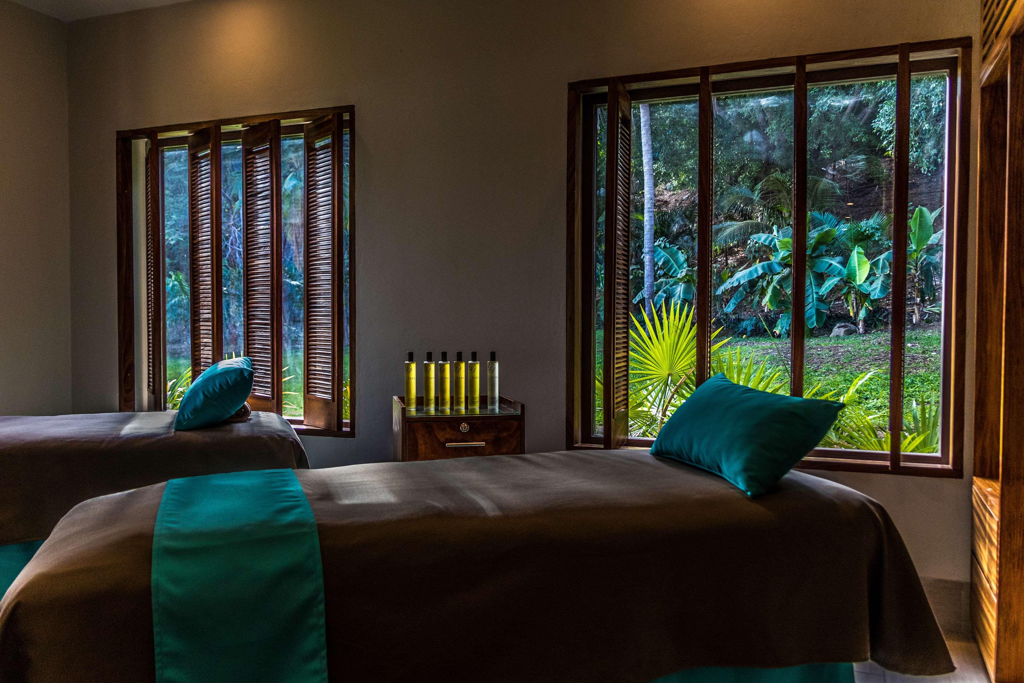 Hotel Las Brisas Huatulco by null