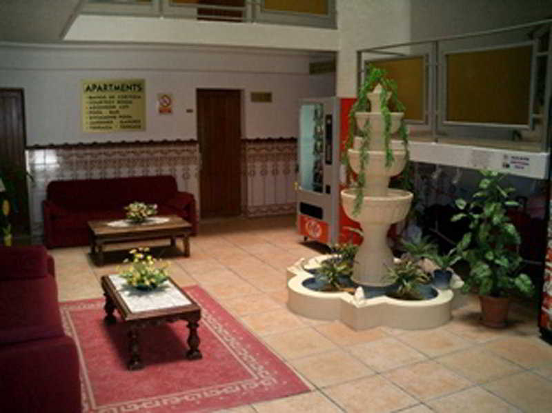 Apartamentos Palm Court by null