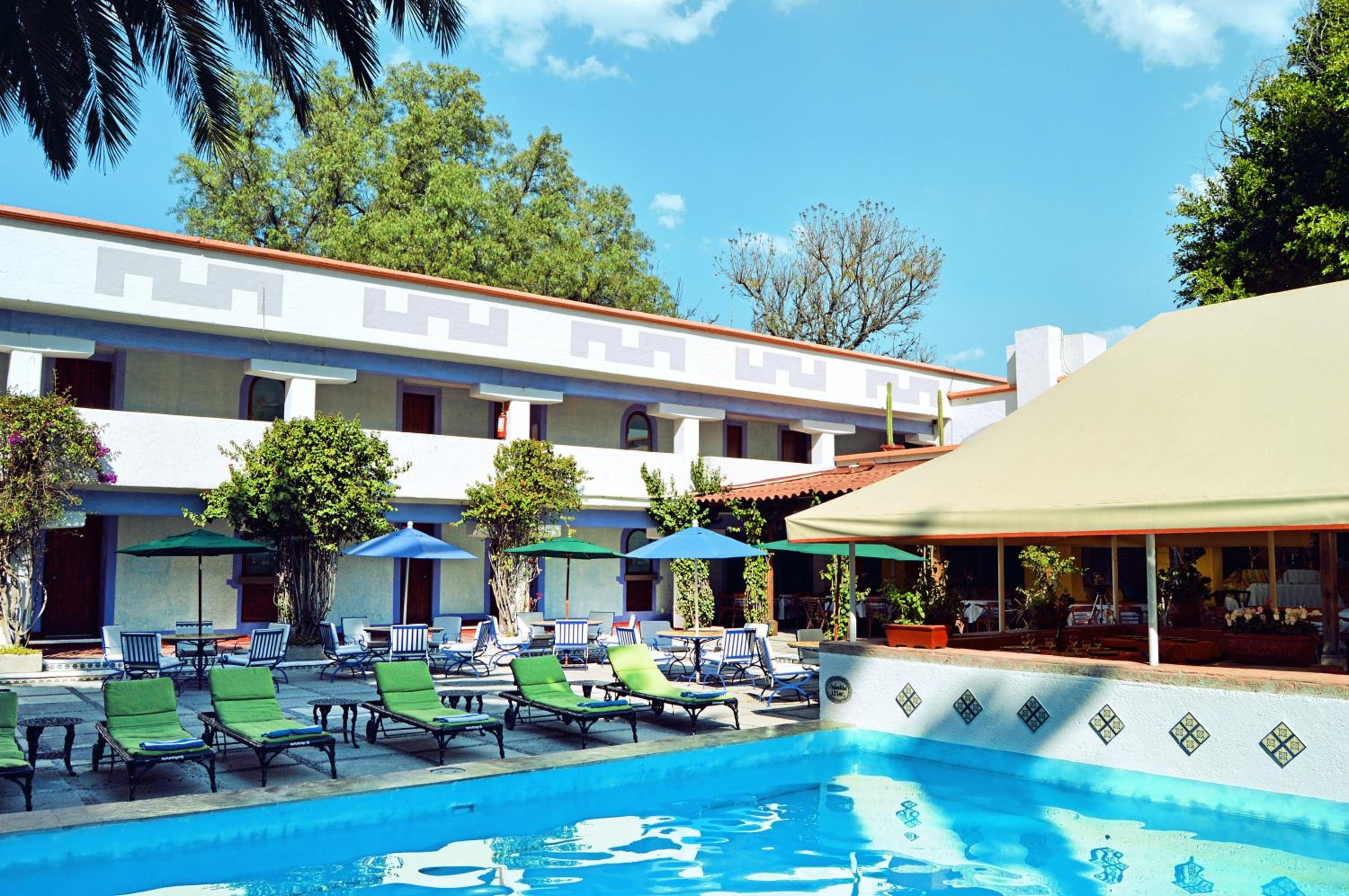 Villas Arqueologicas Teotihuacan by null