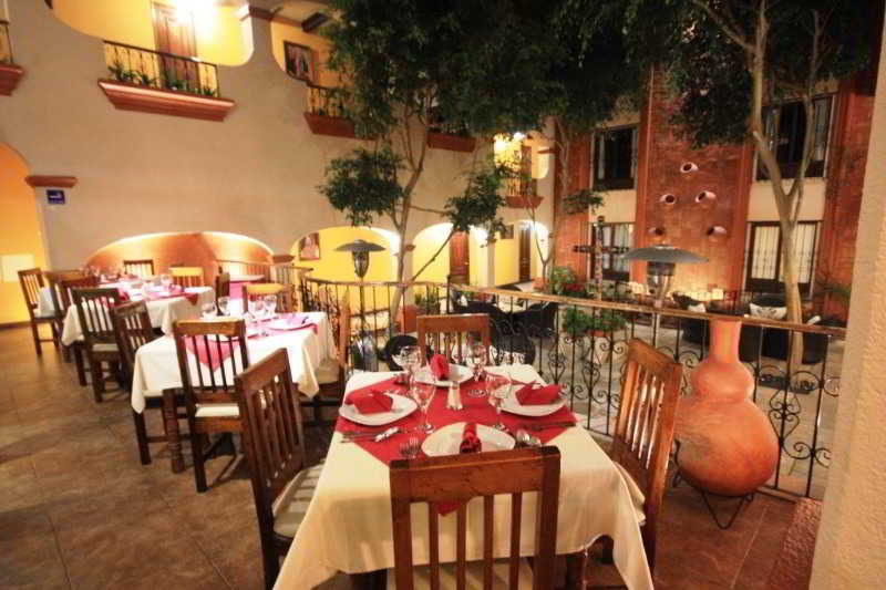 Mansion del Valle