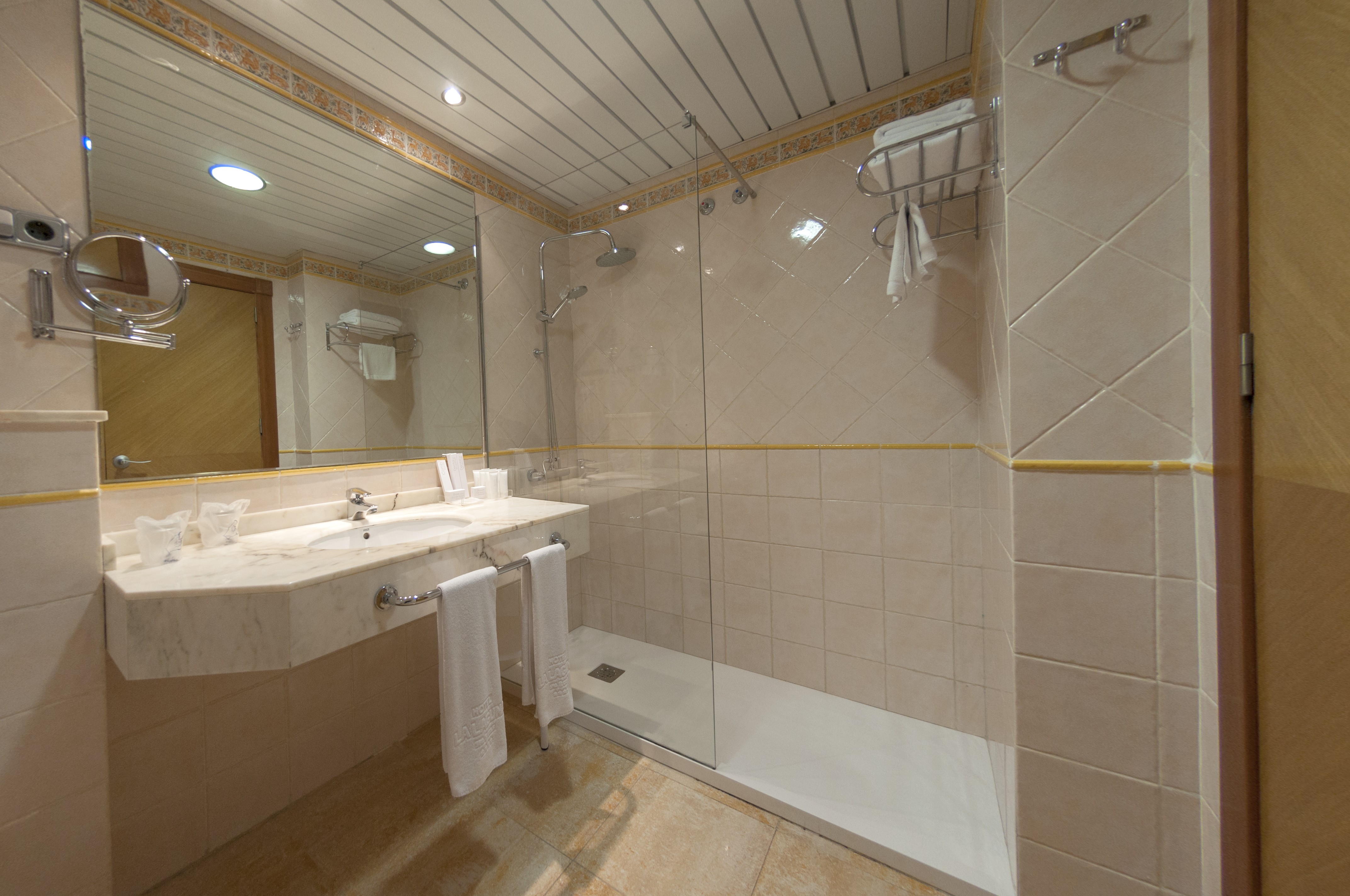 Hotel La Laguna Spa & Golf