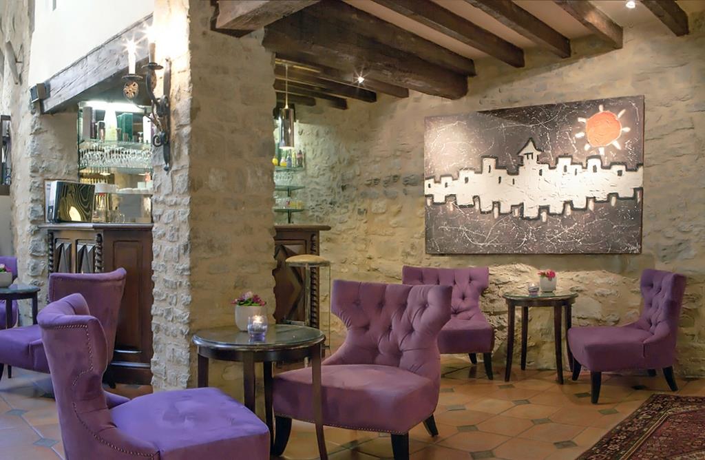 Hôtel Le Donjon - Coeur de la Cité Médiévale by null