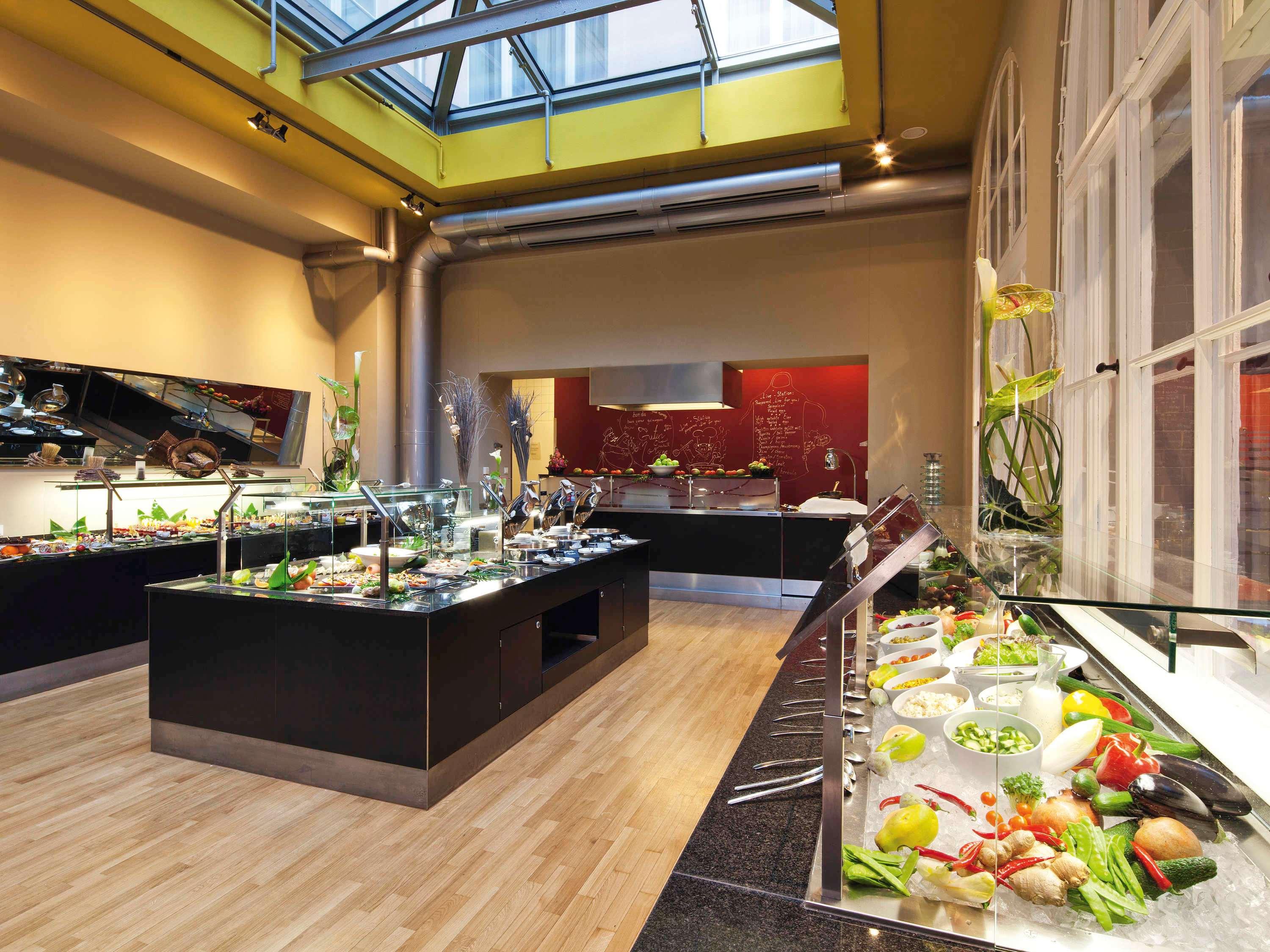 Mövenpick Hotel Berlin by null