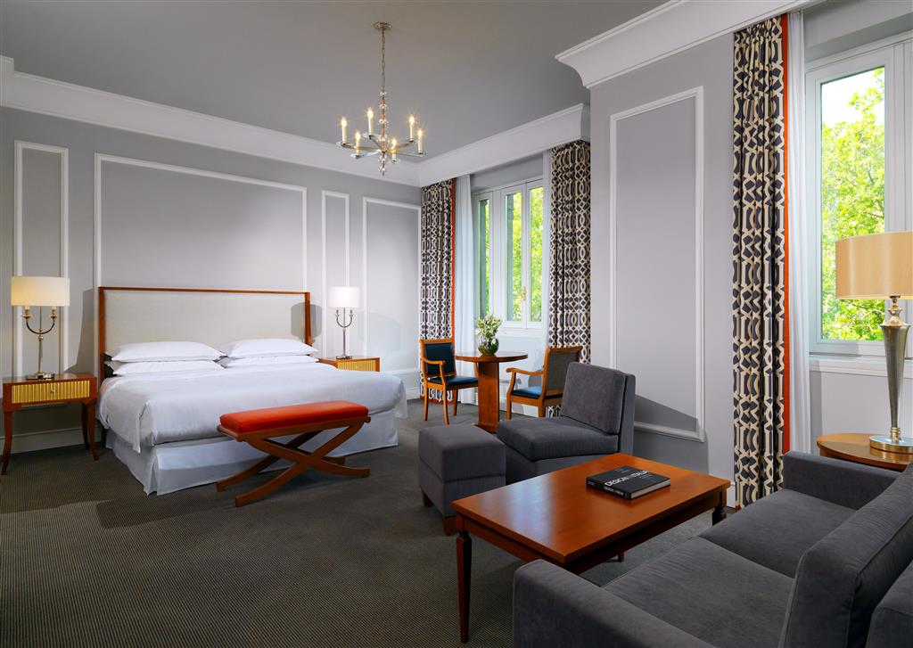 Sheraton Diana Majestic - photo