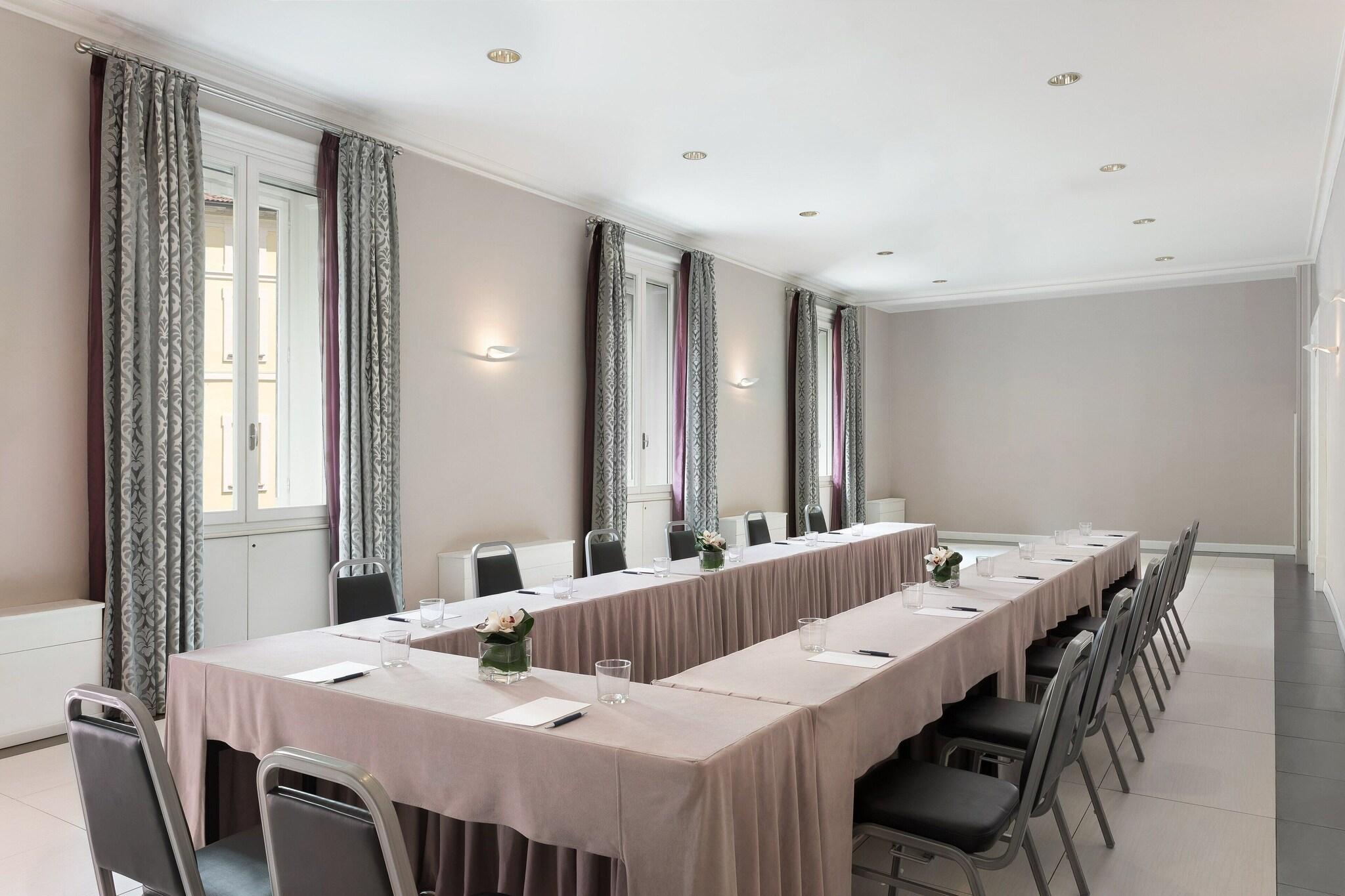 Sheraton Diana Majestic - photo