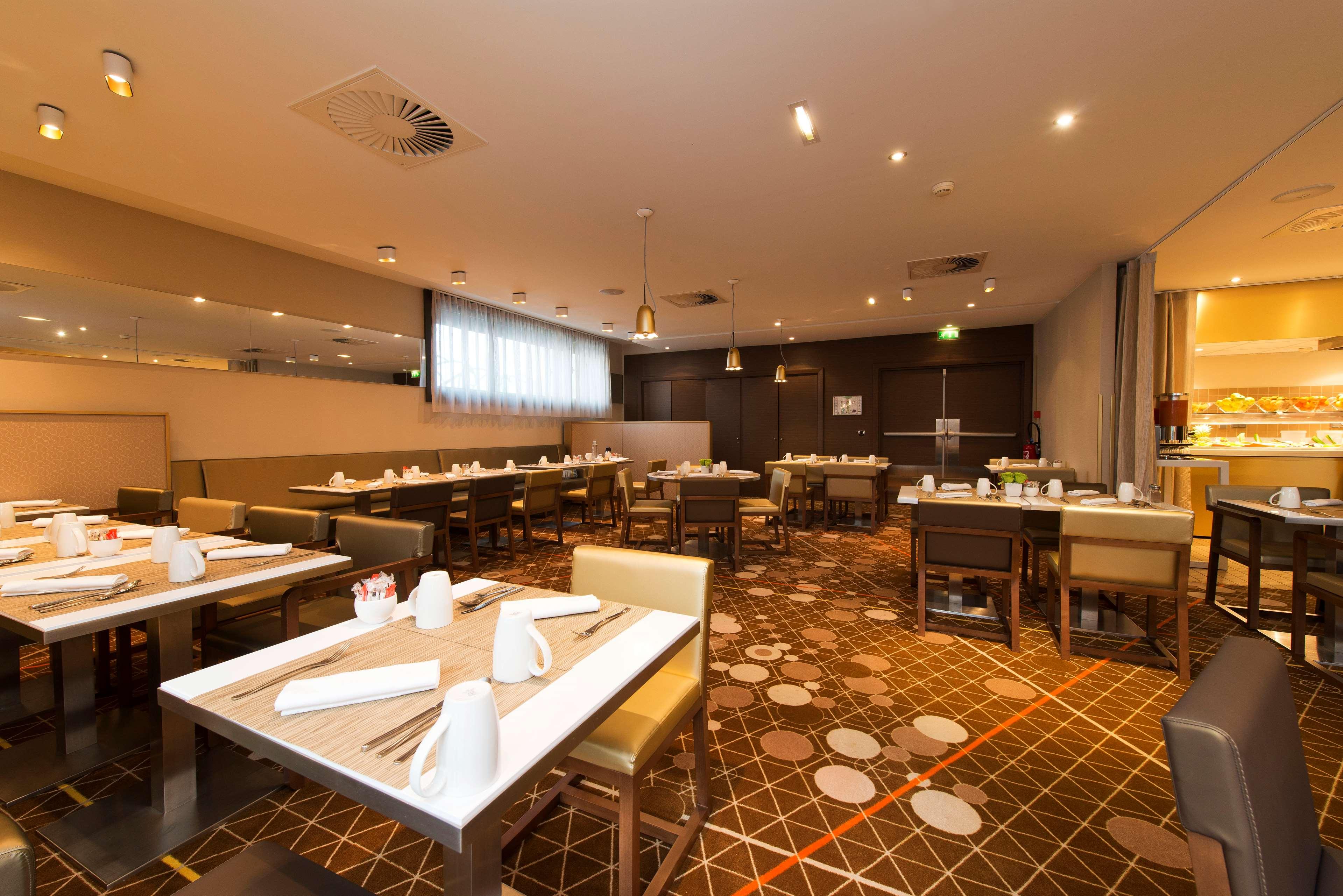 Hyatt Regency Nice Palais De La Mediterranee - photo