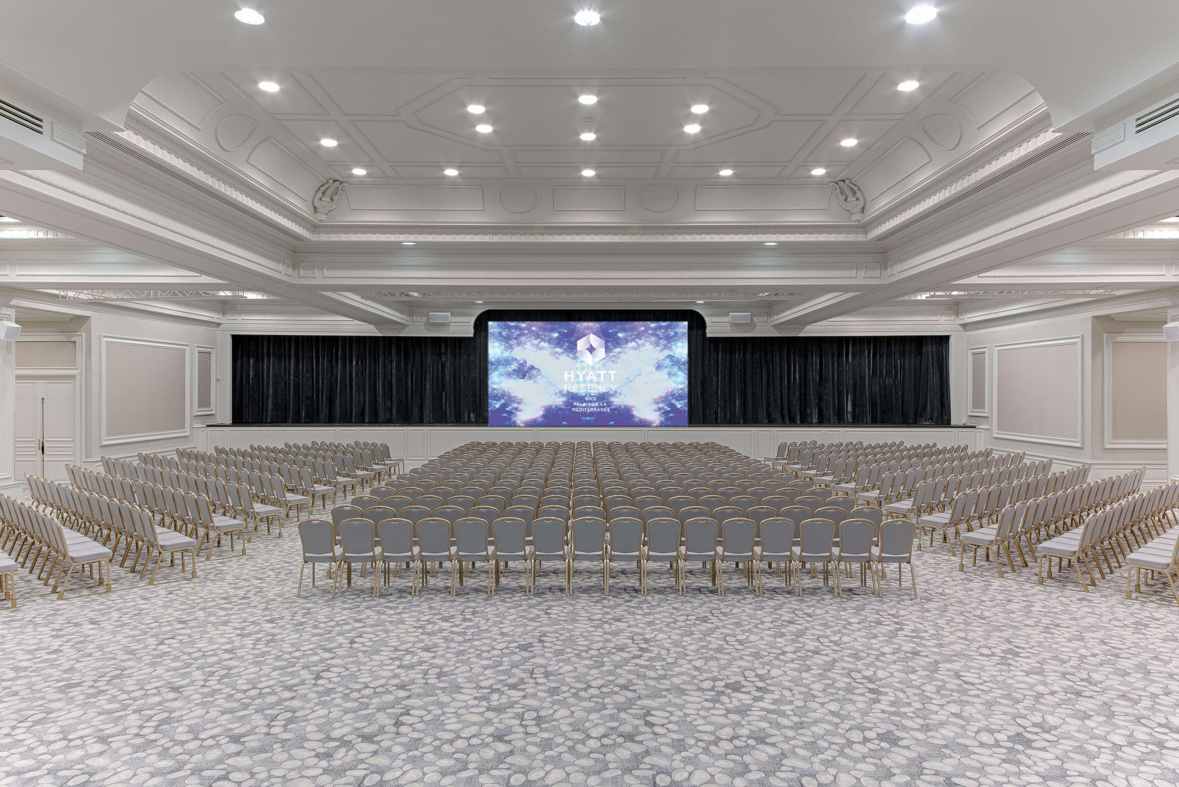 Hyatt Regency Nice Palais De La Mediterranee - photo