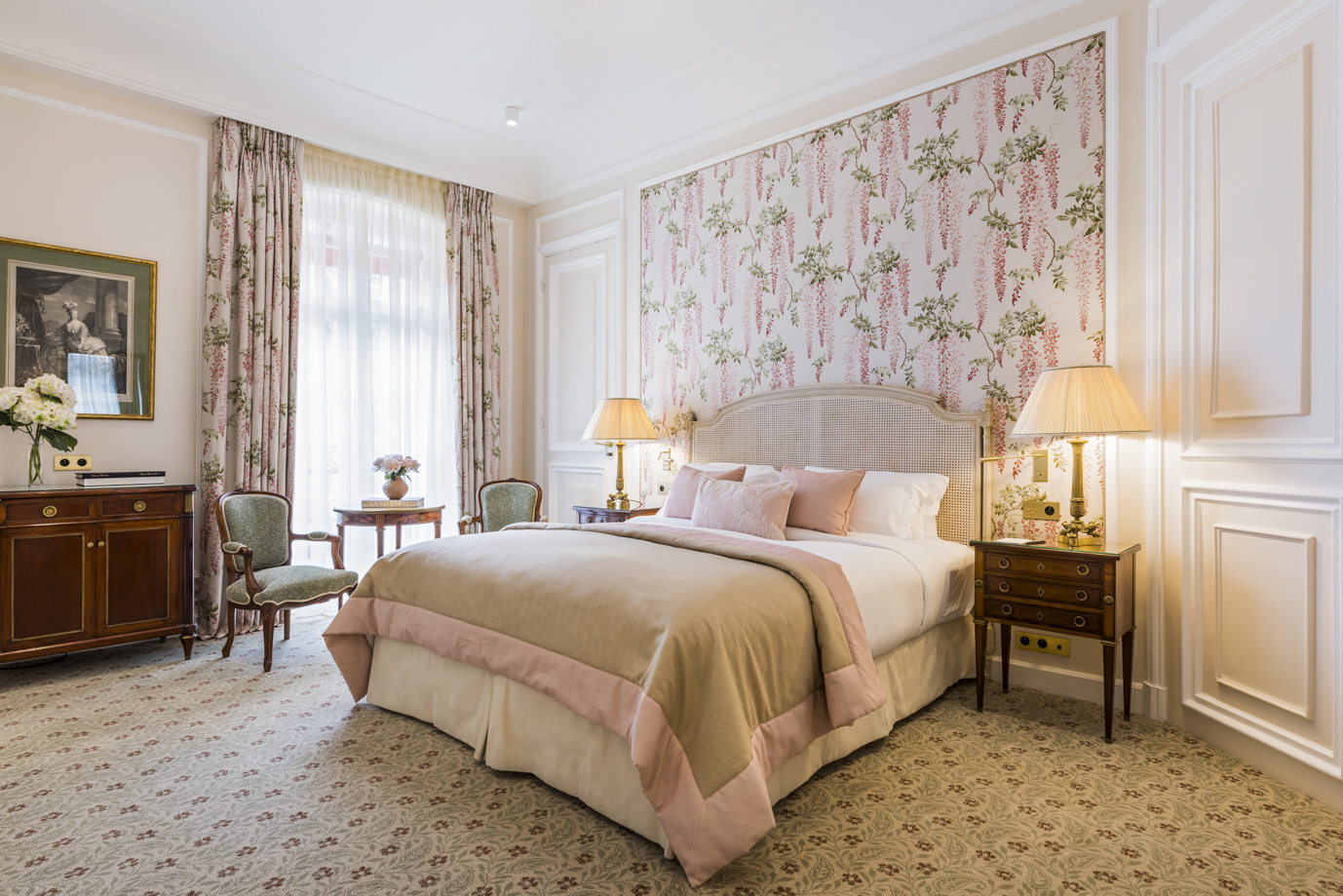 Room, deluxe