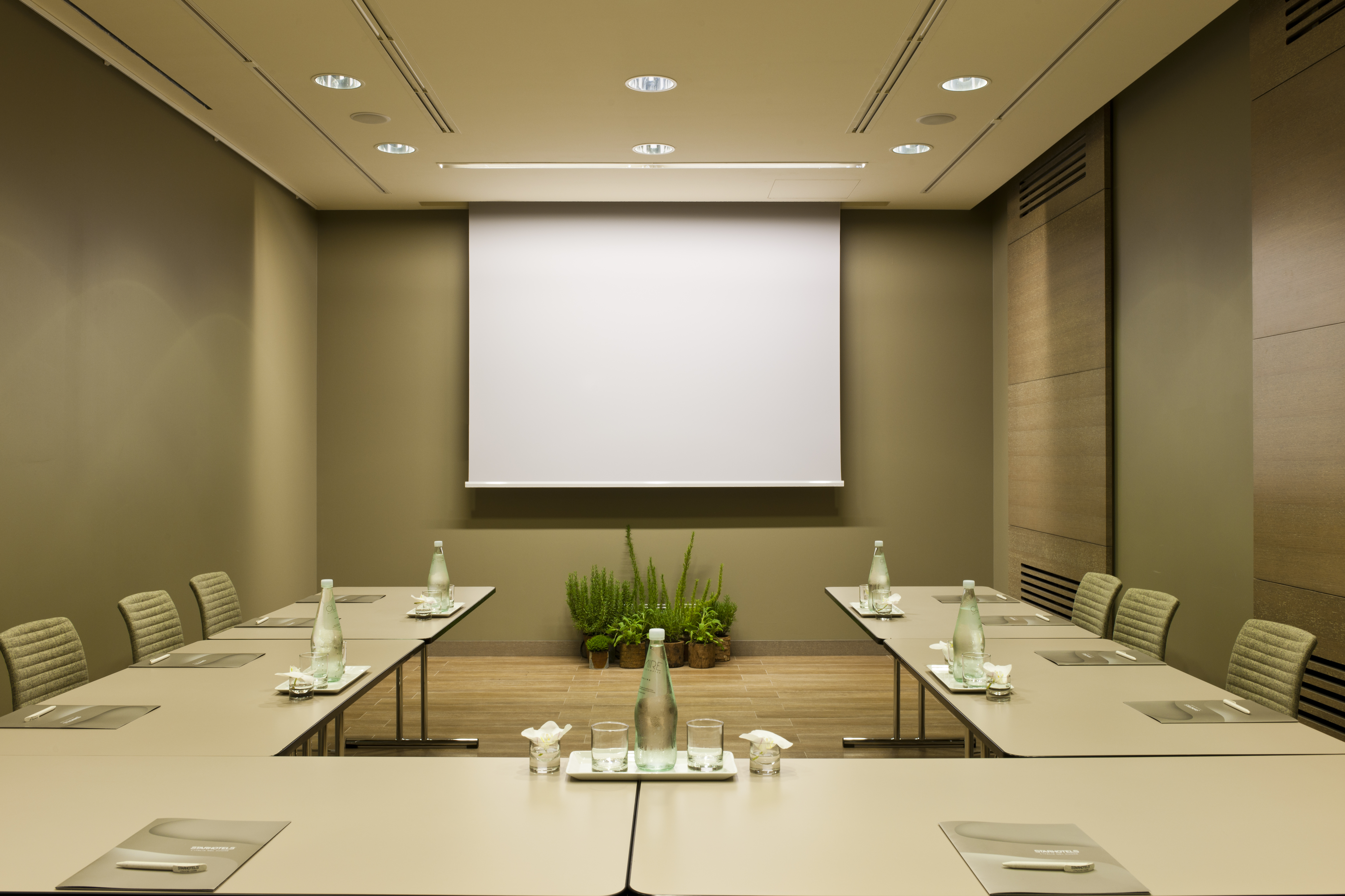 Starhotels E.c.ho Milano - photo