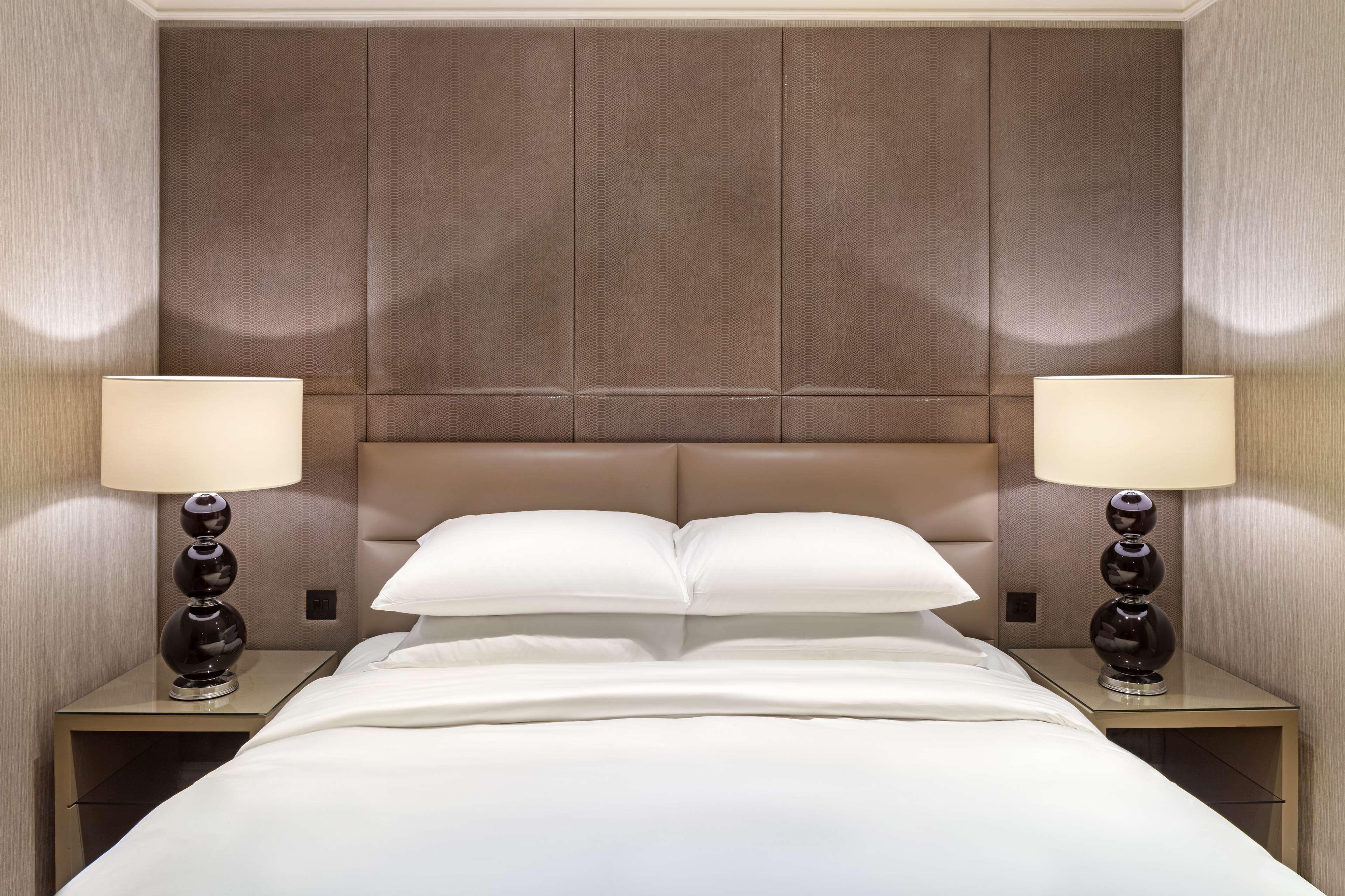 Radisson Blu Edwardian Bond Street Hotel