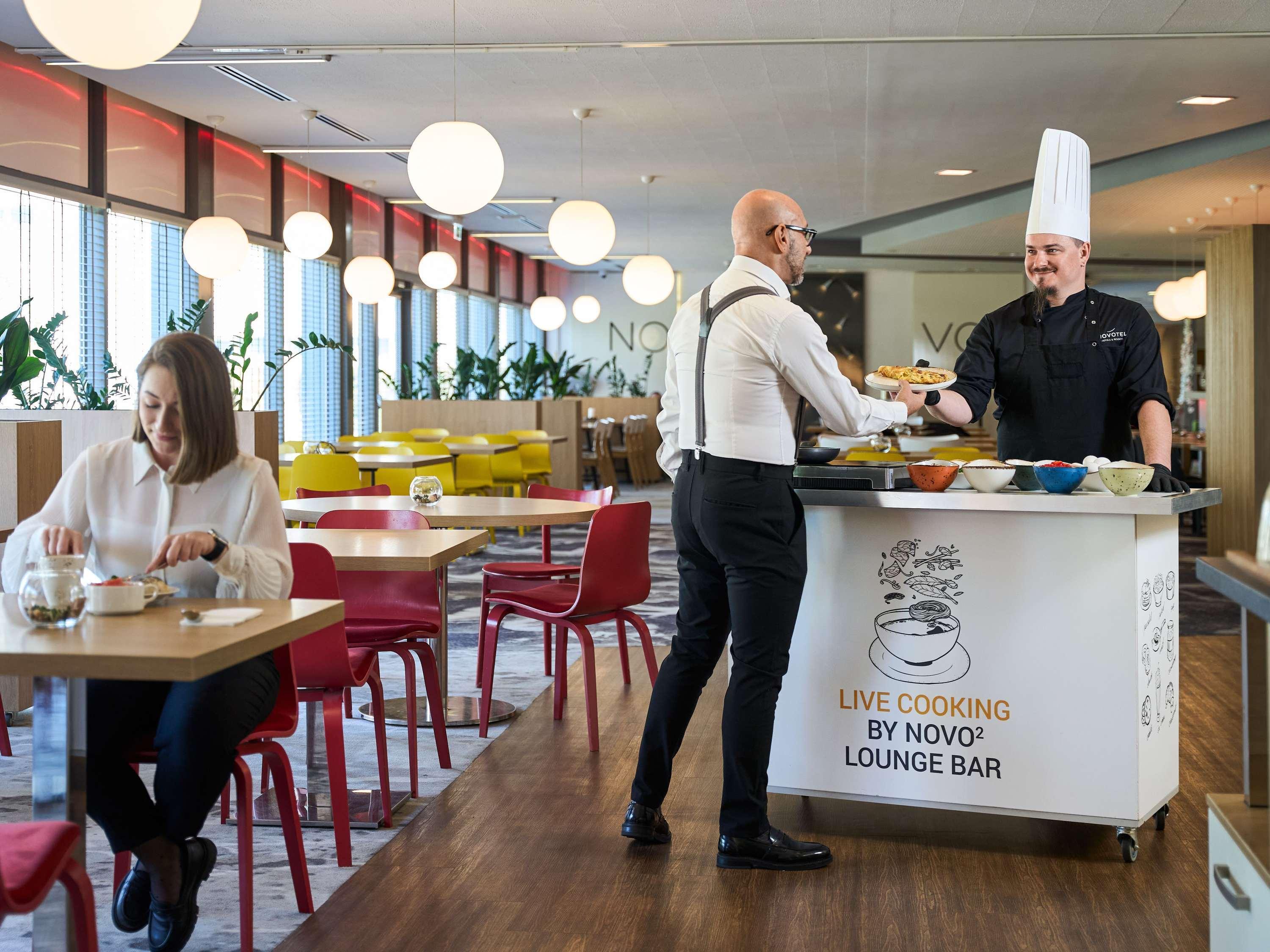 Novotel Wroclaw City - фото