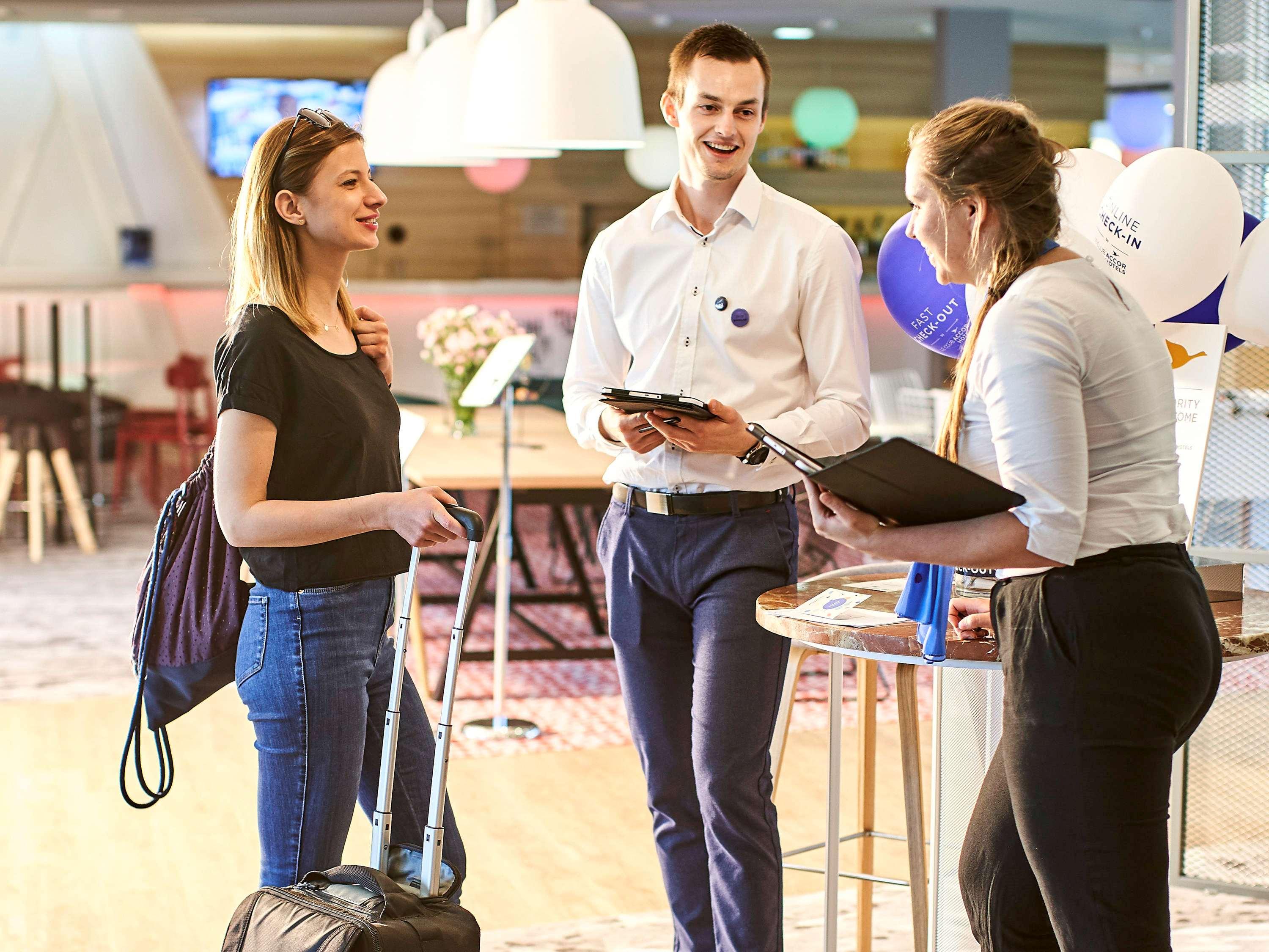 Novotel Wroclaw City - фото