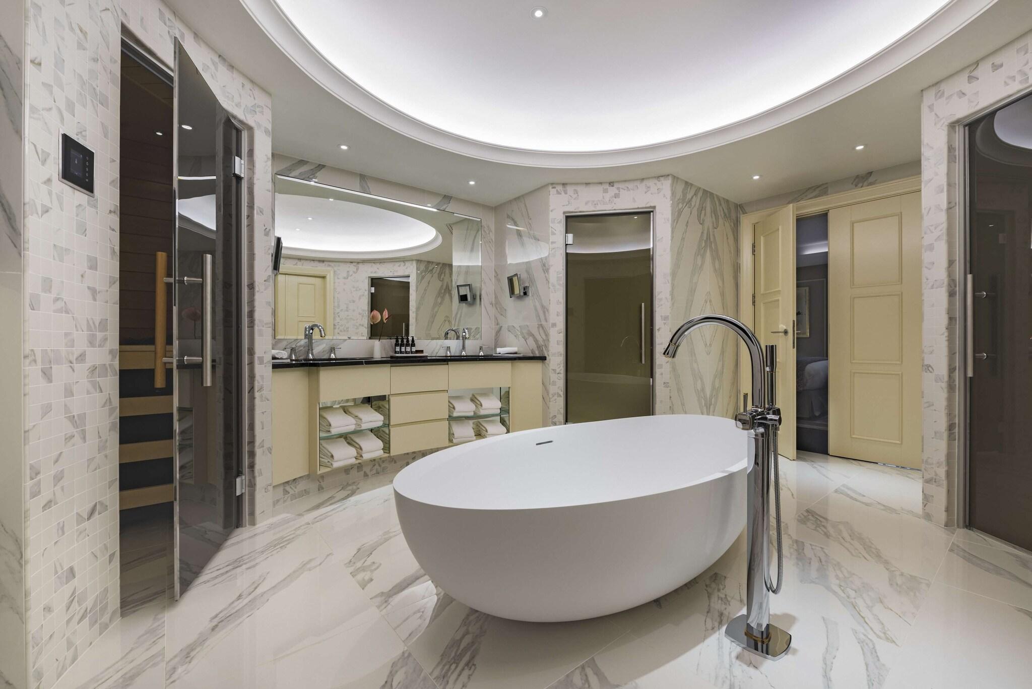 Grand Hotel Kempinski Riga by null