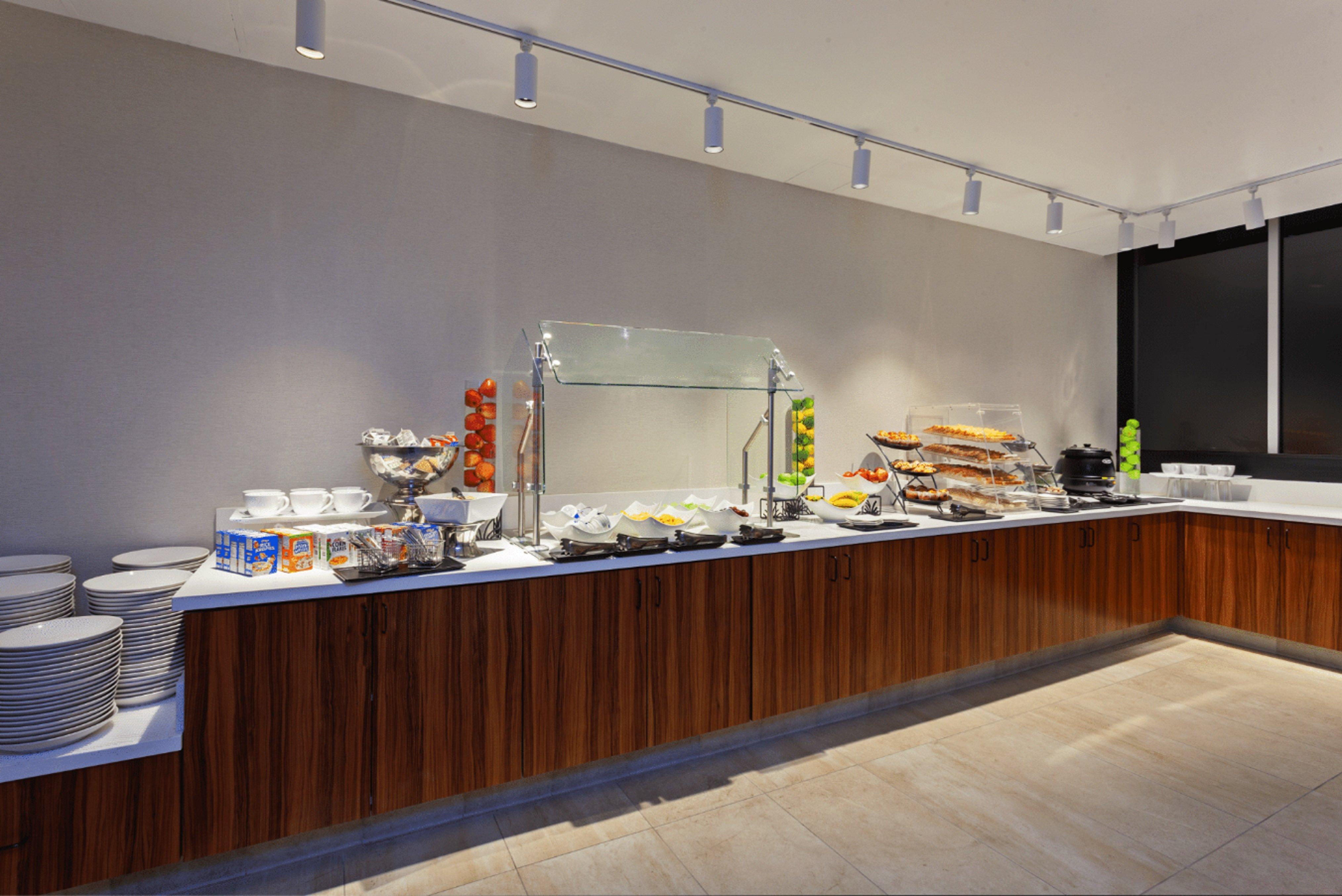 Holiday Inn Los Angeles - Lax Airport By IHG