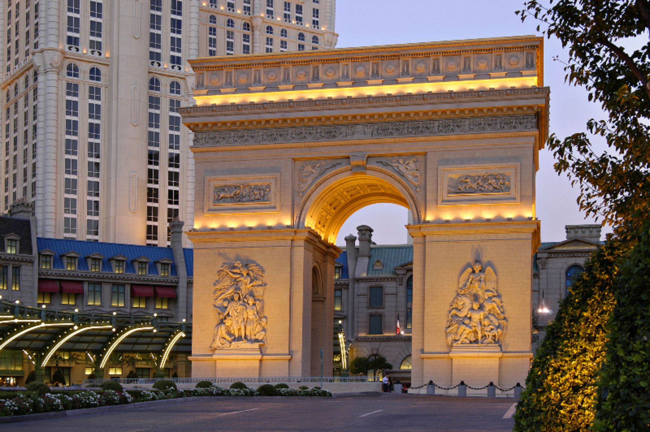 4⋆ PARIS LAS VEGAS HOTEL & CASINO ≡ Las Vegas, NV, United States ≡ Lowest  Booking Rates For Paris Las Vegas Hotel & Casino in Las Vegas