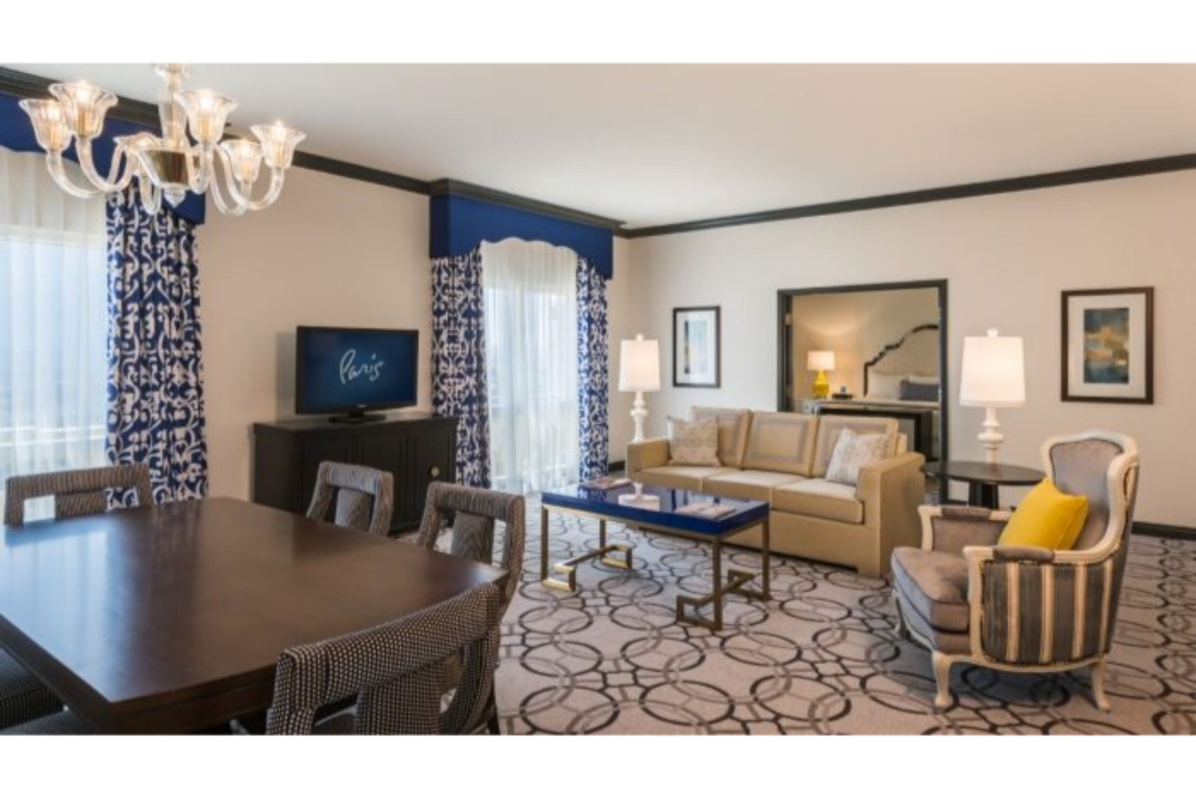 Burgundy Executive Suite, 1 king - Picture of Paris Las Vegas Hotel &  Casino, Paradise - Tripadvisor