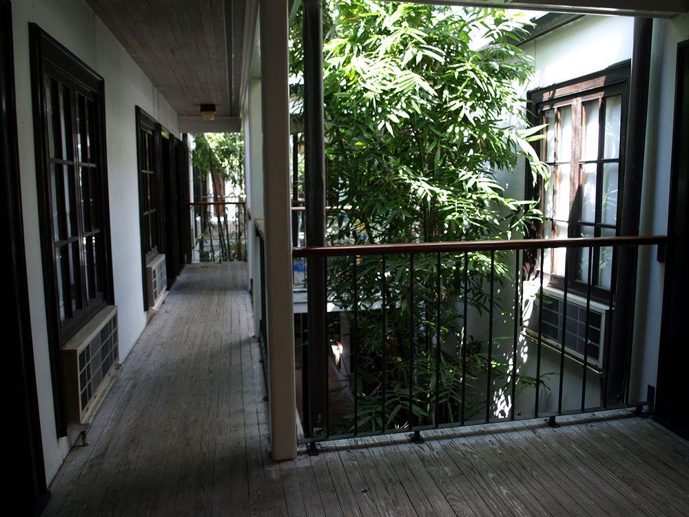 Prytania Park Hotel by null