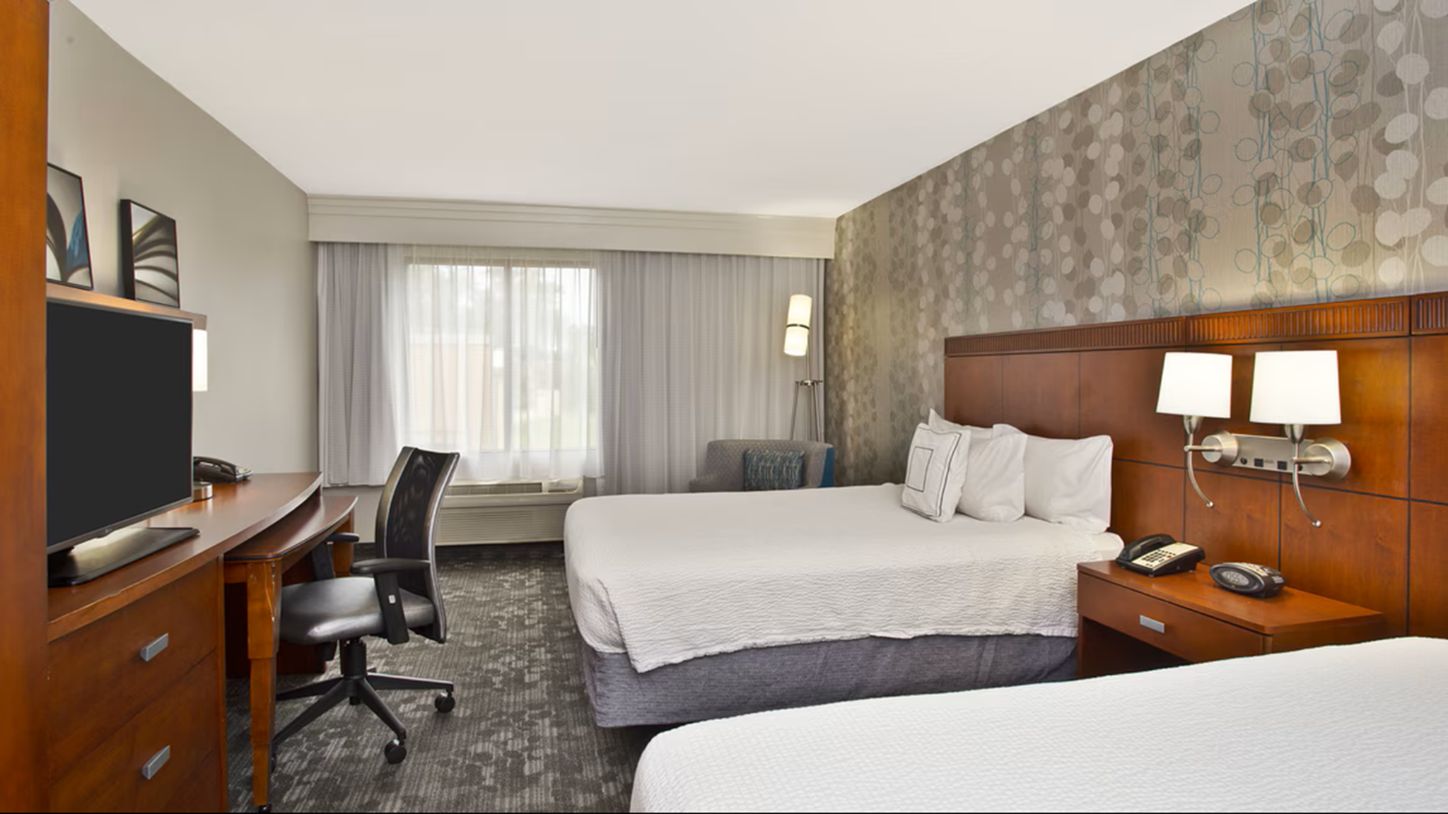 Courtyard by Marriott Gulfport Beachfront