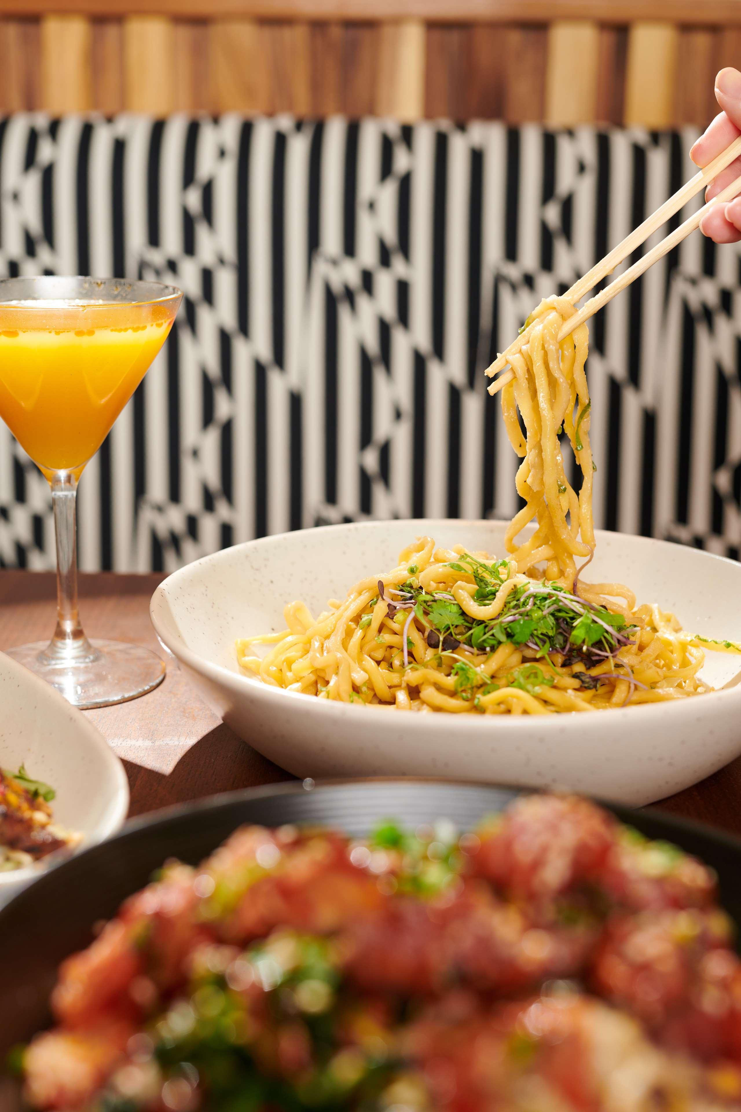 Wayfinder Waikiki by null