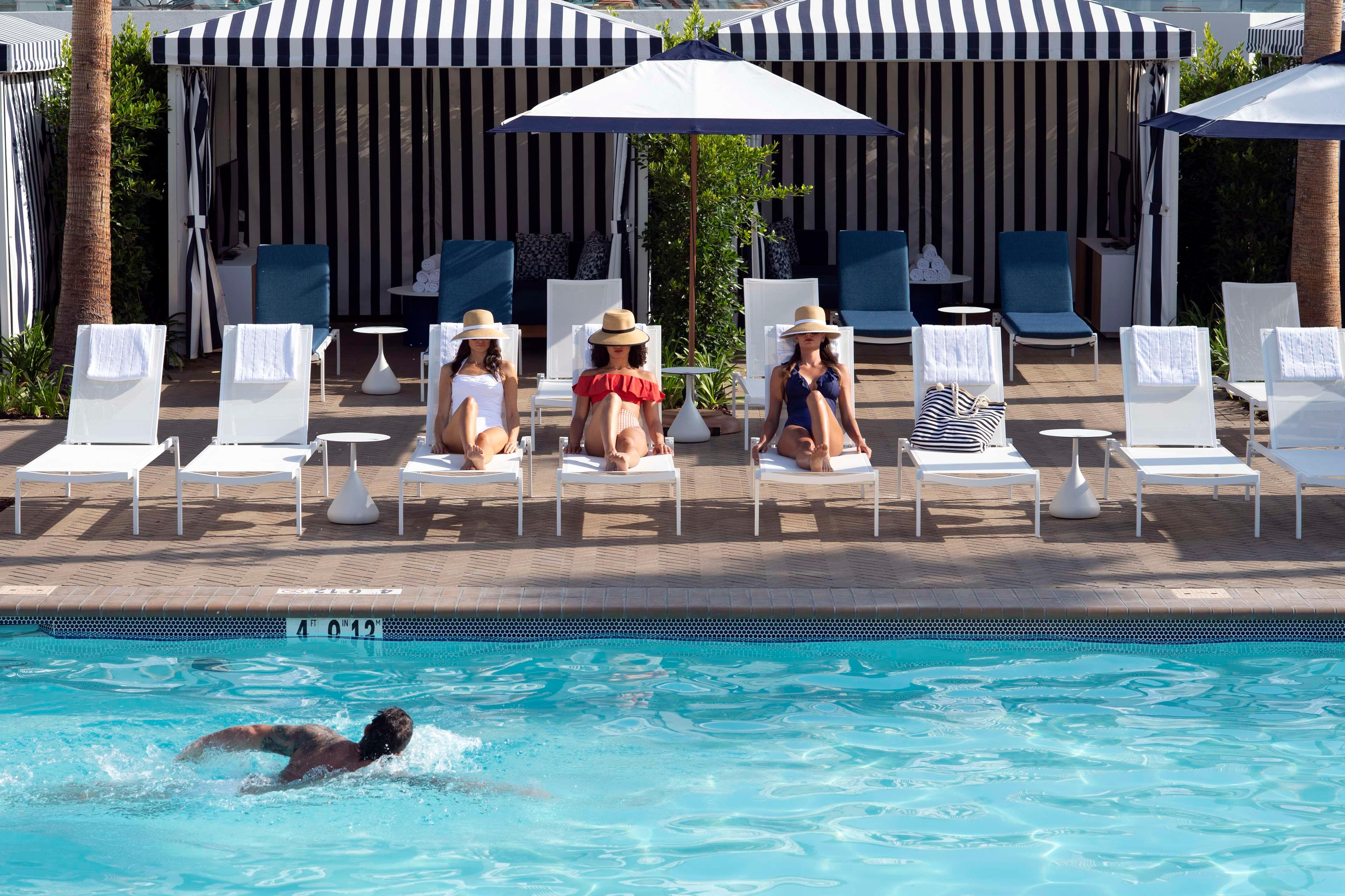 Hotel del Coronado by null