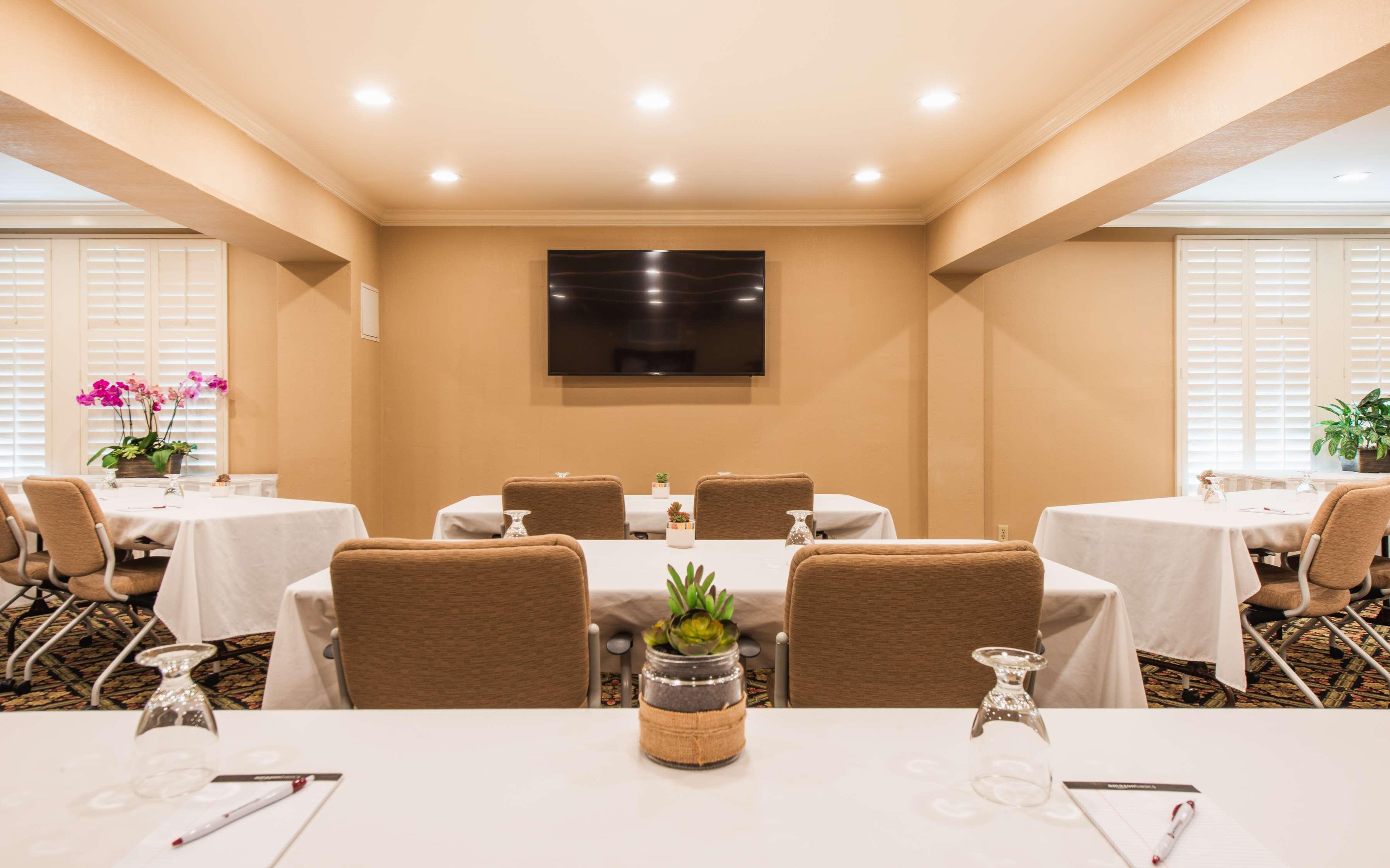 Best Western Plus Pepper Tree Inn by null
