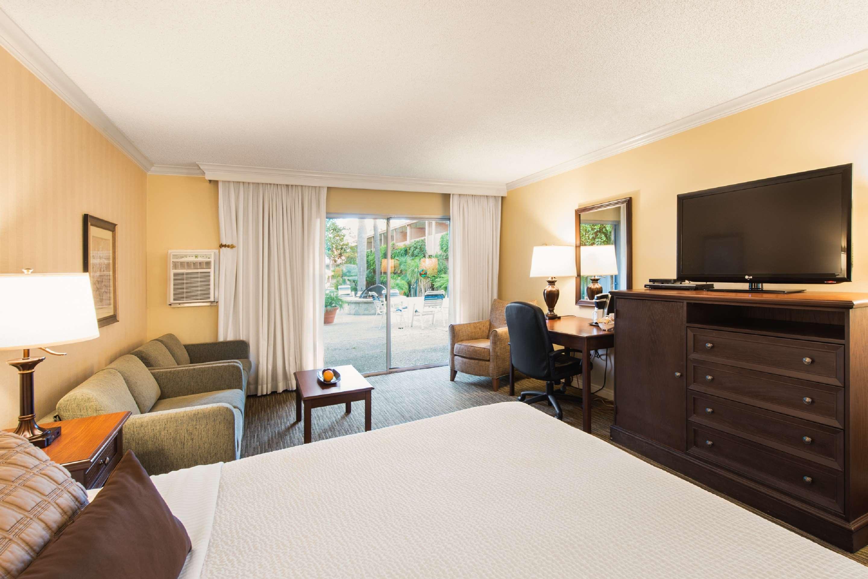Best Western Plus Pepper Tree Inn by null