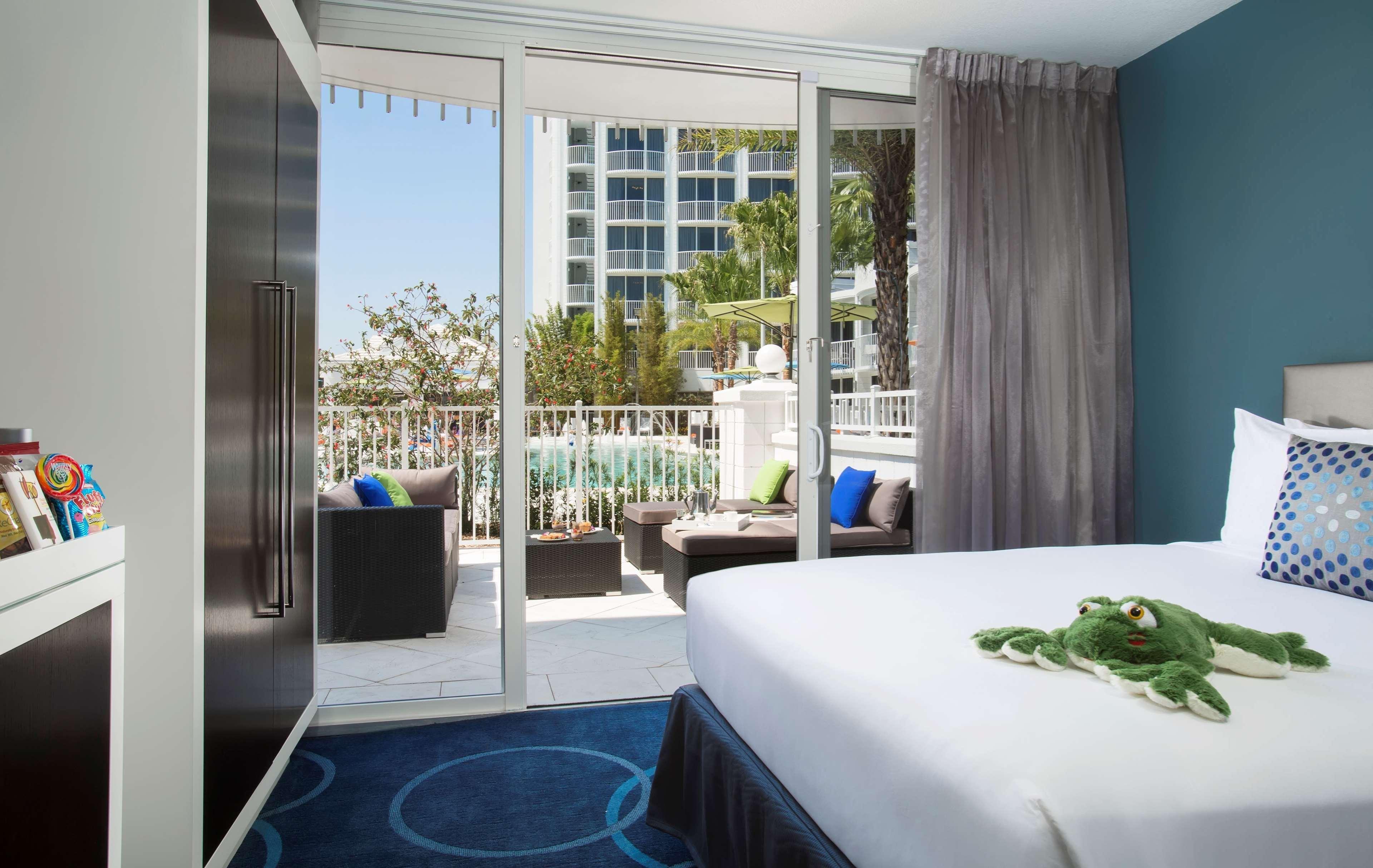 Renaissance Orlando Resort – Disney Springs® Area by null