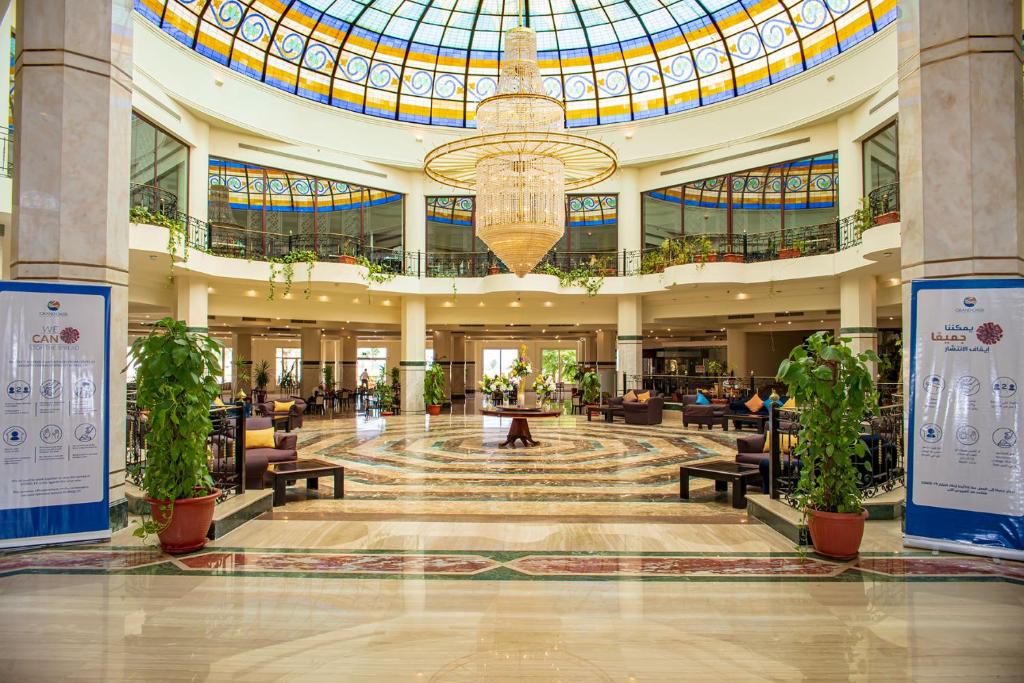 Grand Oasis Resort