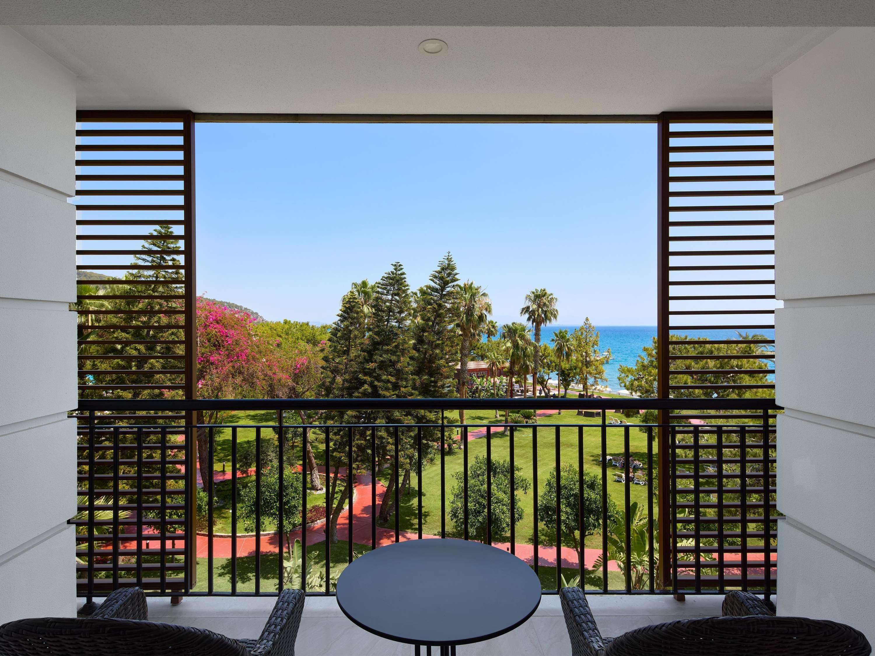 TUI Magic Life Rixos Beldibi +16