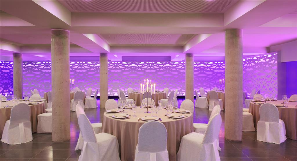 Le Méridien Ra Beach Hotel & Spa by null