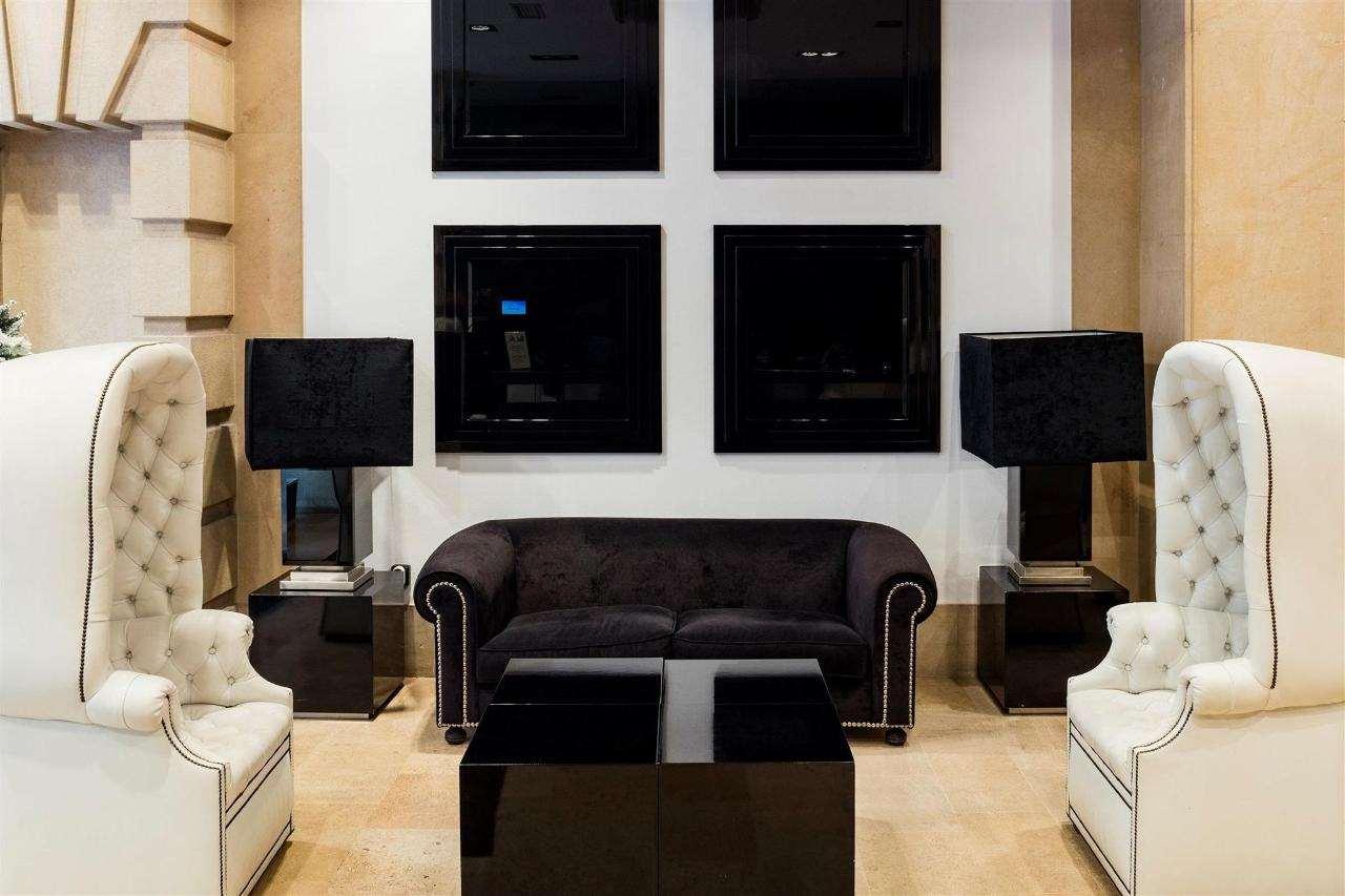 Hotel Clarin by null