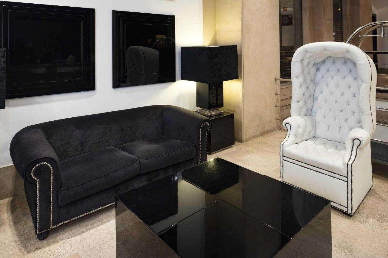 Hotel Clarin by null