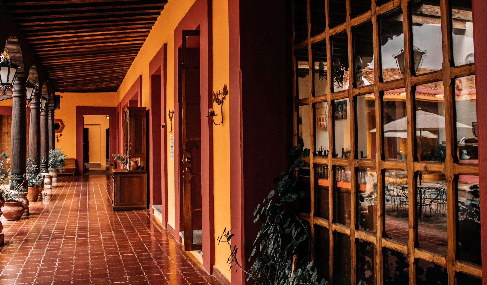 Hotel Diego De Mazariegos by null