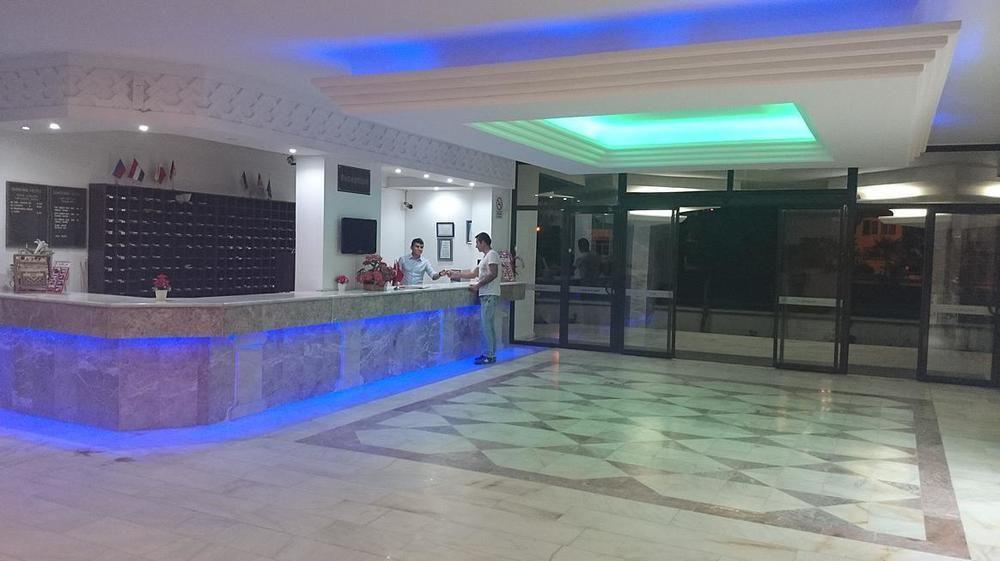 Sunshine Hotel - фото