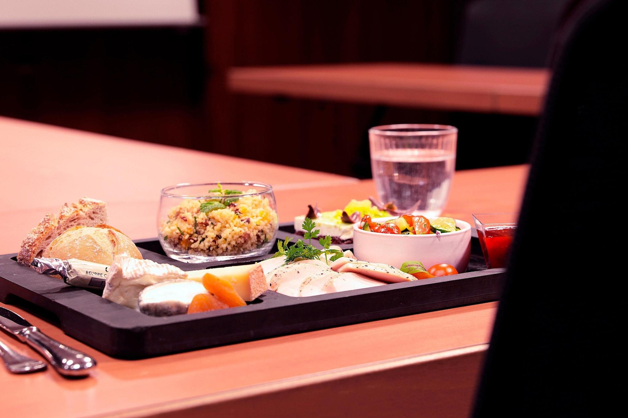 Sheraton Paris Charles De Gaulle Airport Hotel - photo