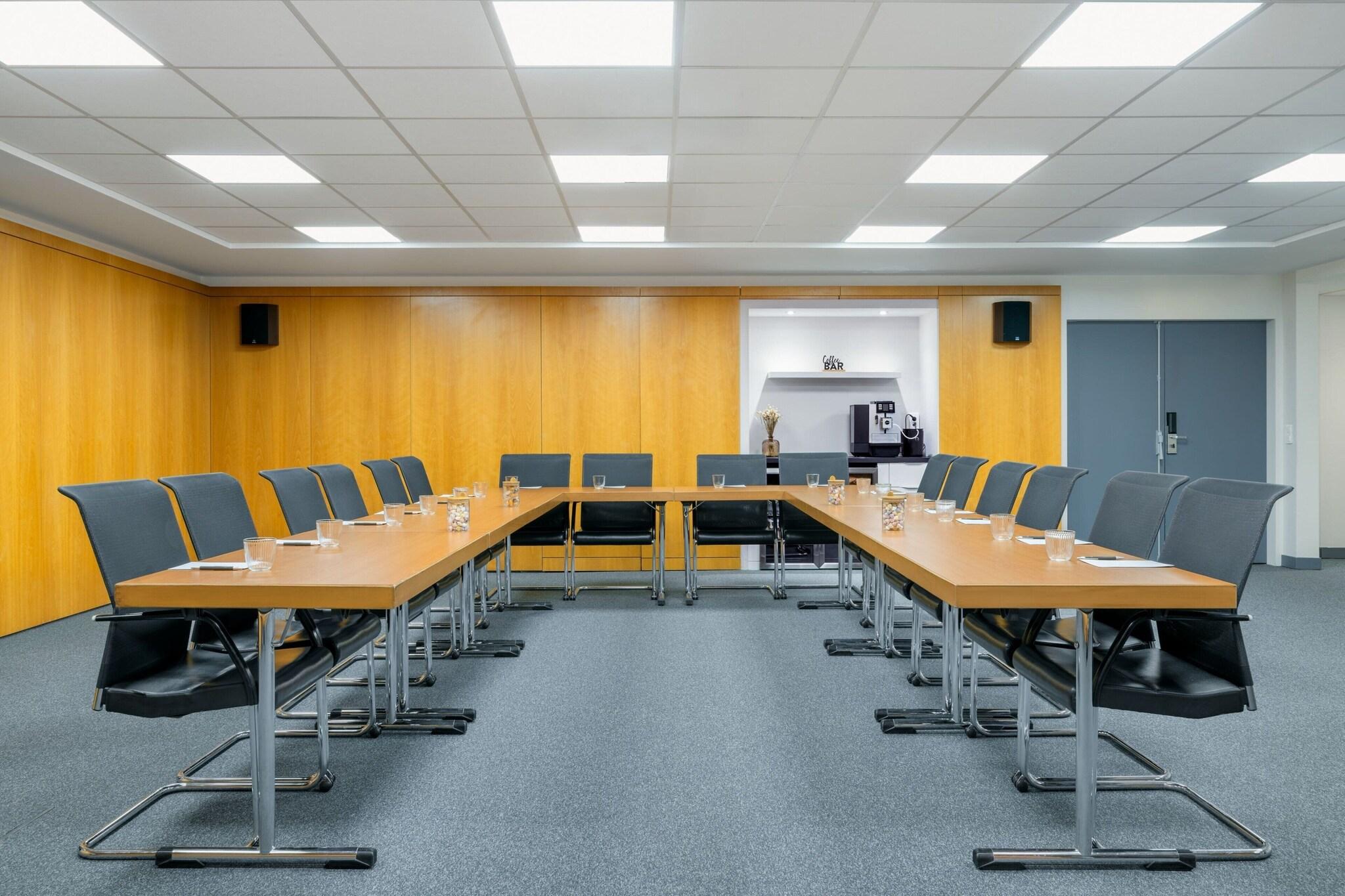 Sheraton Paris Charles De Gaulle Airport Hotel - photo