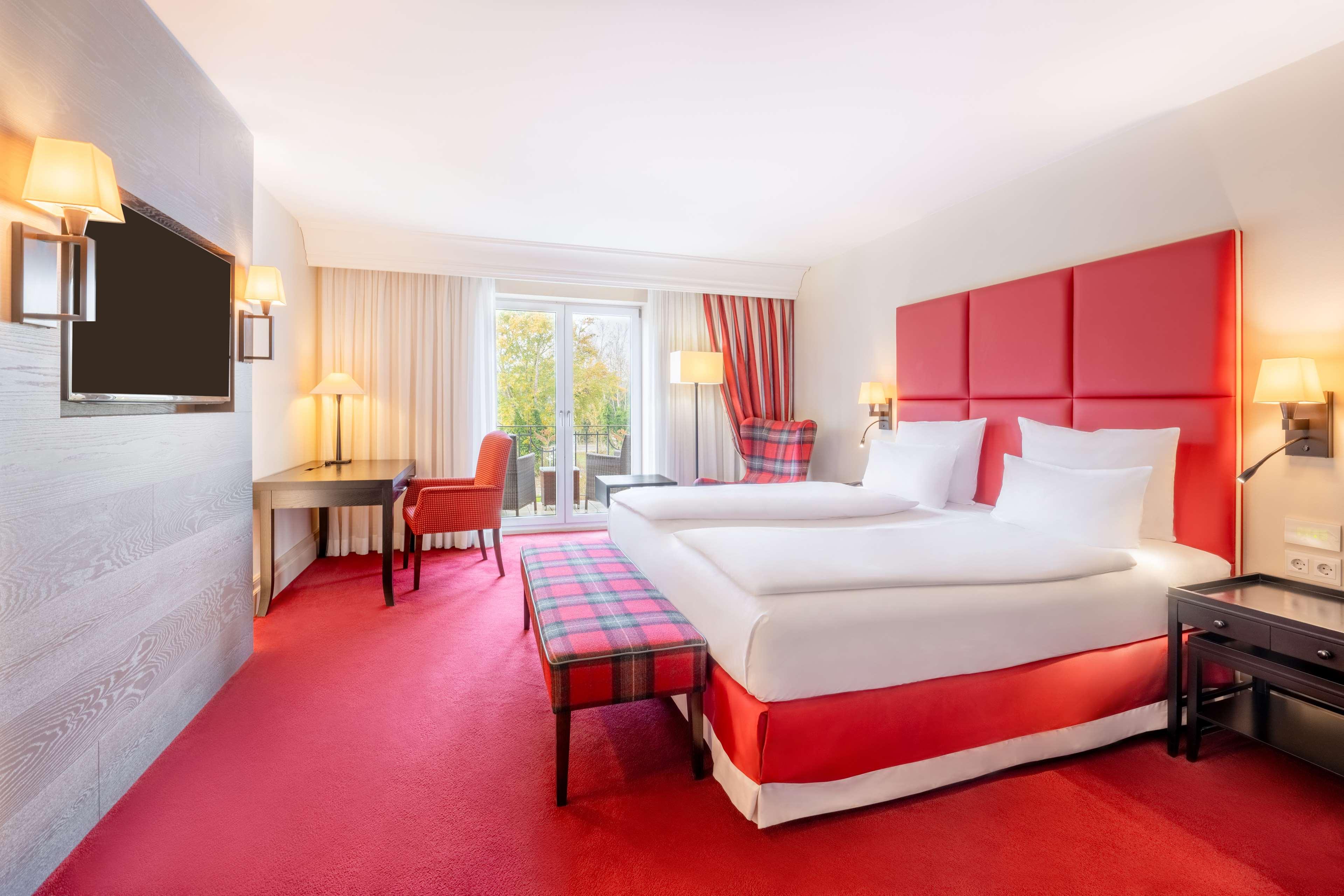 Hilton Frankfurt Gravenbruch by null
