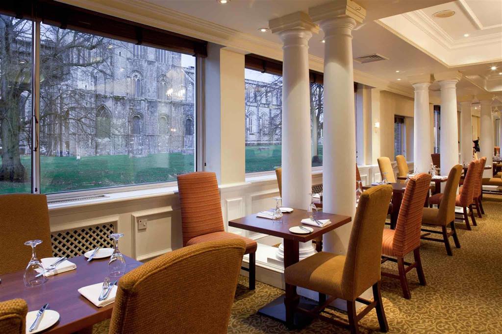 Winchester Wessex Hotel by Sunday