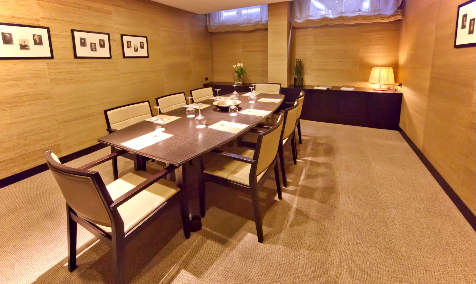 Bentley Hotel Bosphorus (ex Bentley Molton Hotels) - attēls