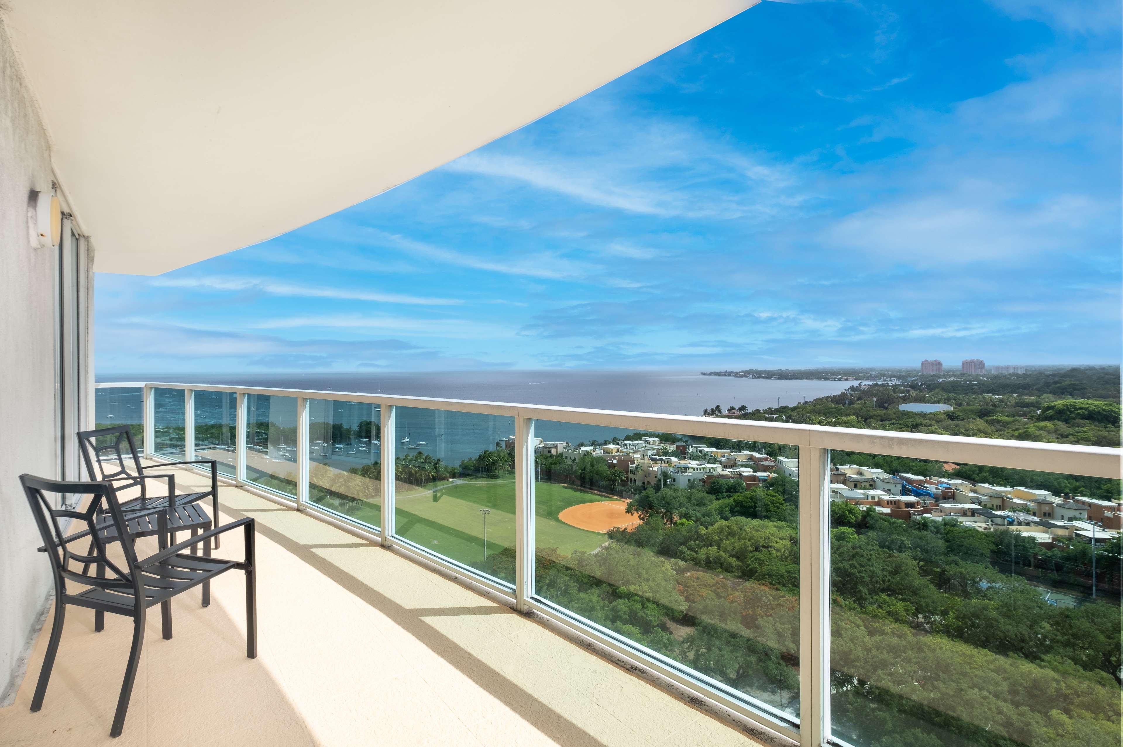 Arya Hotel and Suites Coconut Grove by null