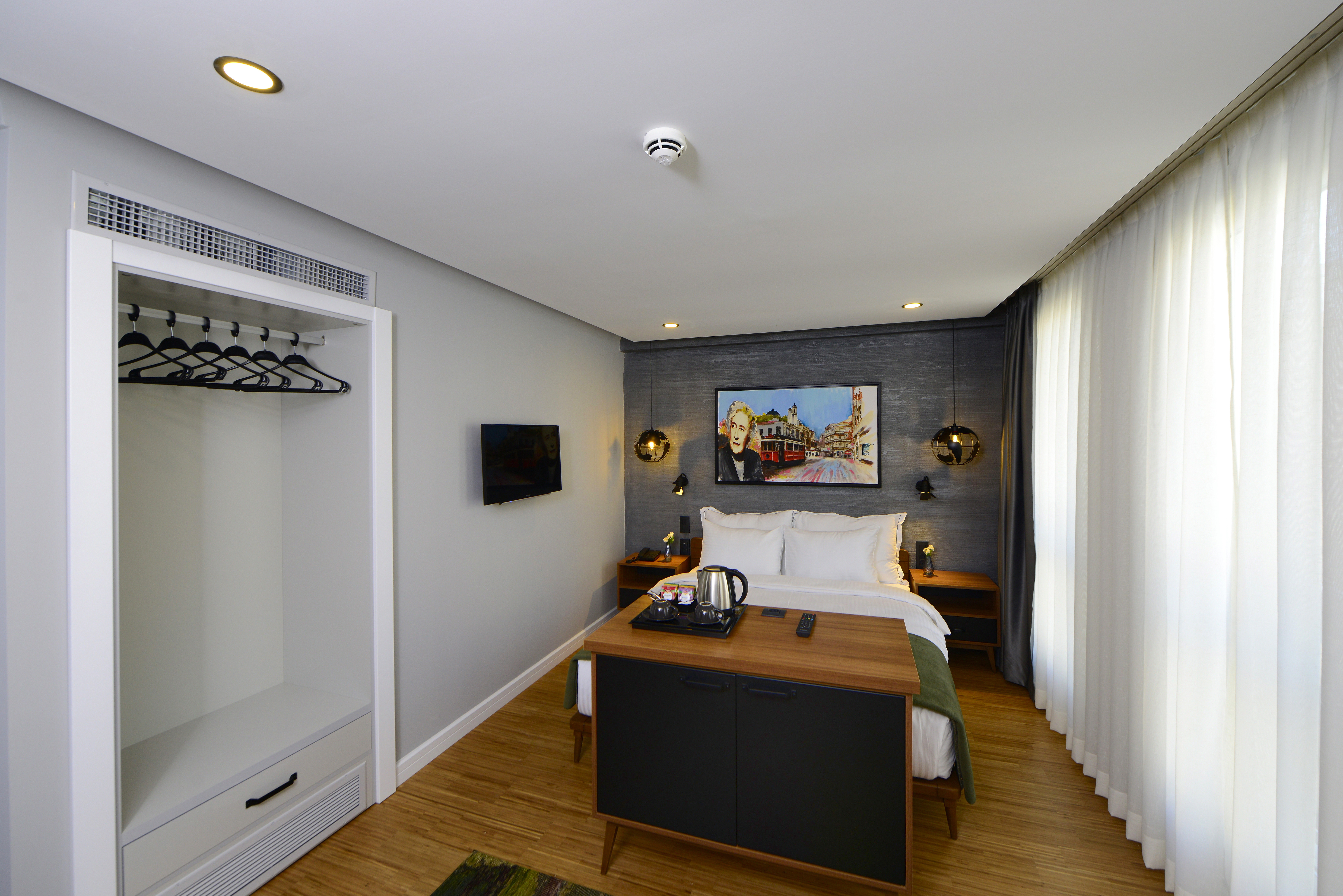 Poem Special Hotel